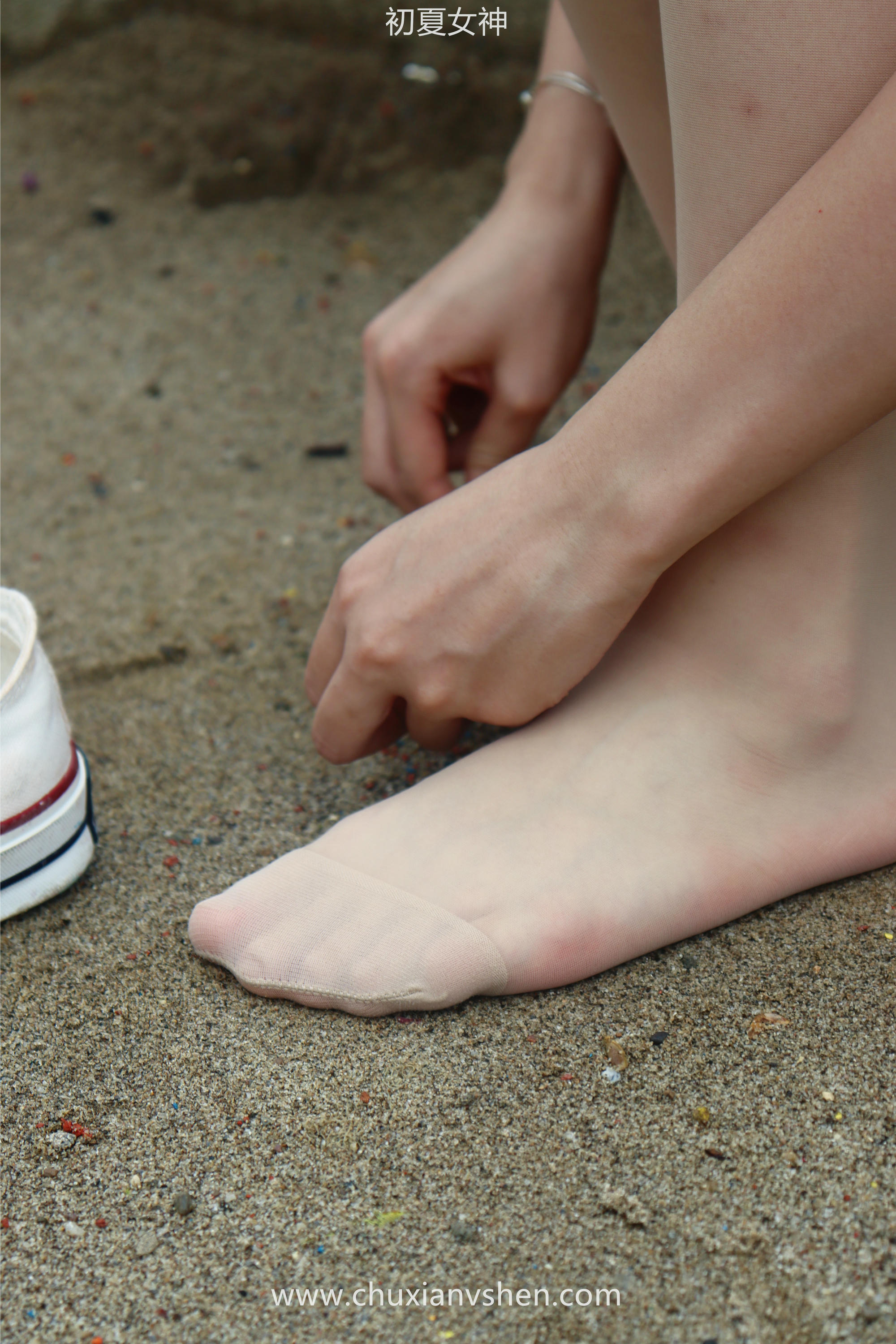 初夏女神 NO.050 双双 公园游玩[221P+1V／7.29GB]_第5集