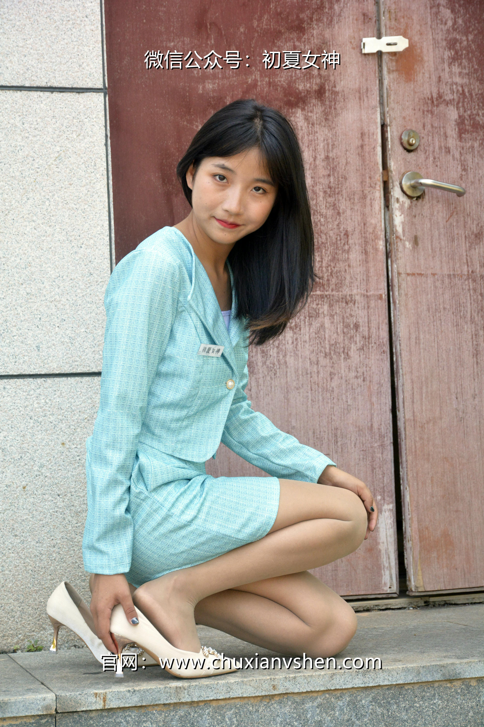 初夏女神 NO.022  点点 浅蓝正装[160P+1V／4.93GB]_第8集