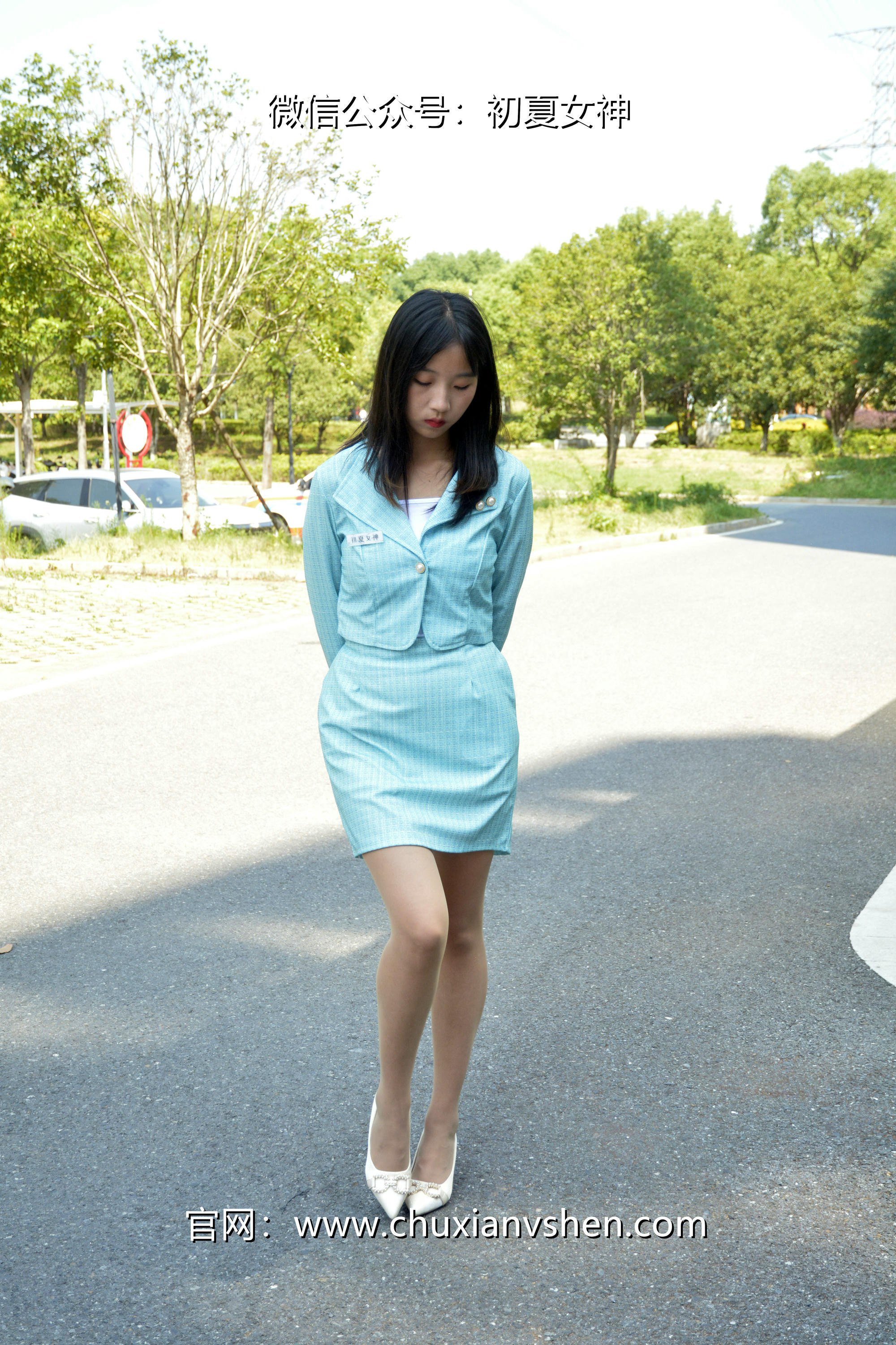 初夏女神 NO.022  点点 浅蓝正装[160P+1V／4.93GB]_第1集