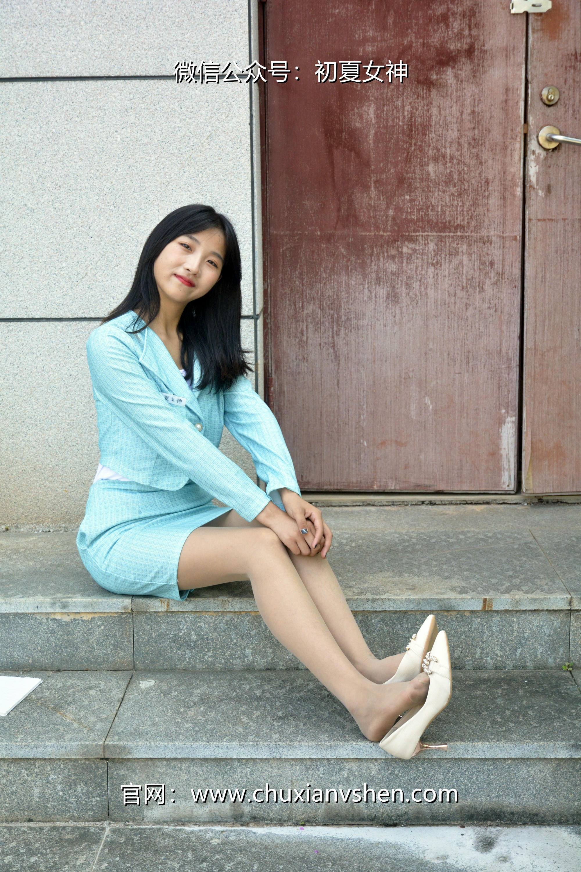 初夏女神 NO.022  点点 浅蓝正装[160P+1V／4.93GB]_第3集