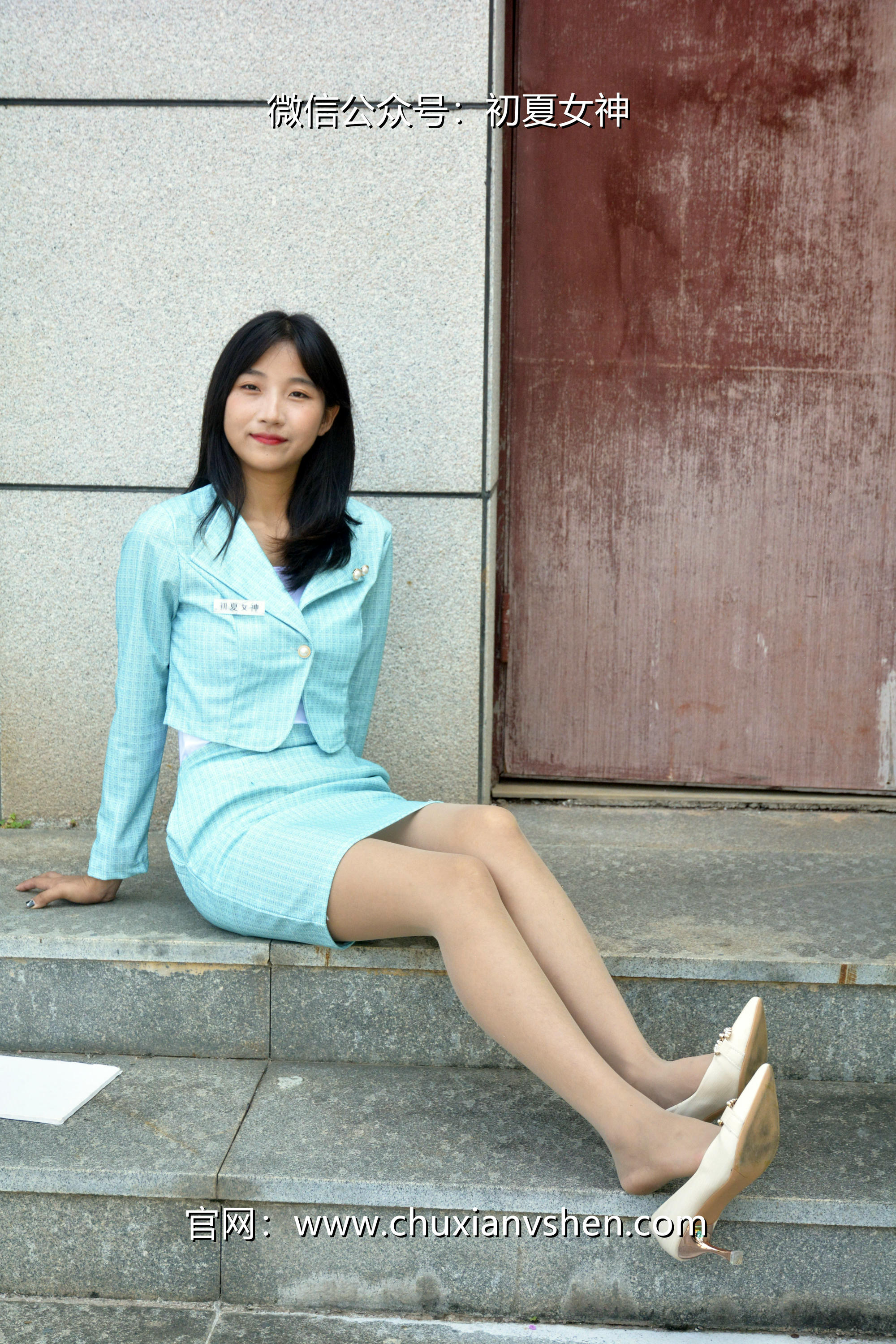 初夏女神 NO.022  点点 浅蓝正装[160P+1V／4.93GB]_第3集