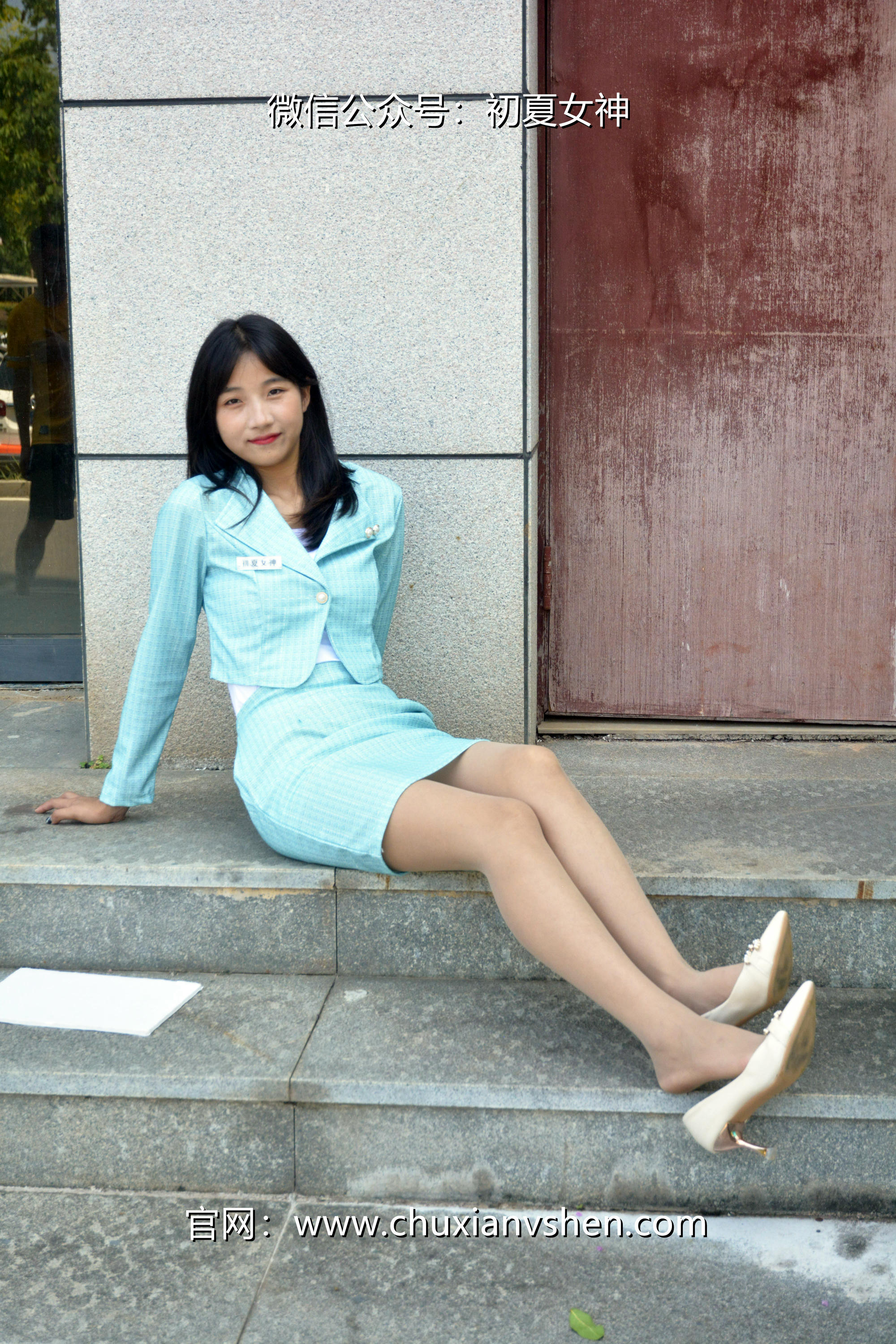 初夏女神 NO.022  点点 浅蓝正装[160P+1V／4.93GB]_第3集