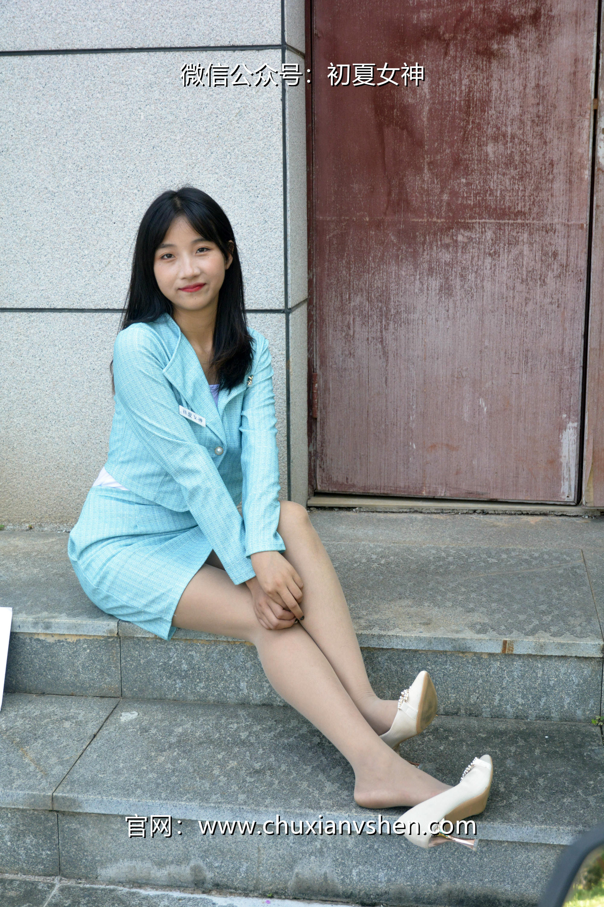 初夏女神 NO.022  点点 浅蓝正装[160P+1V／4.93GB]_第4集