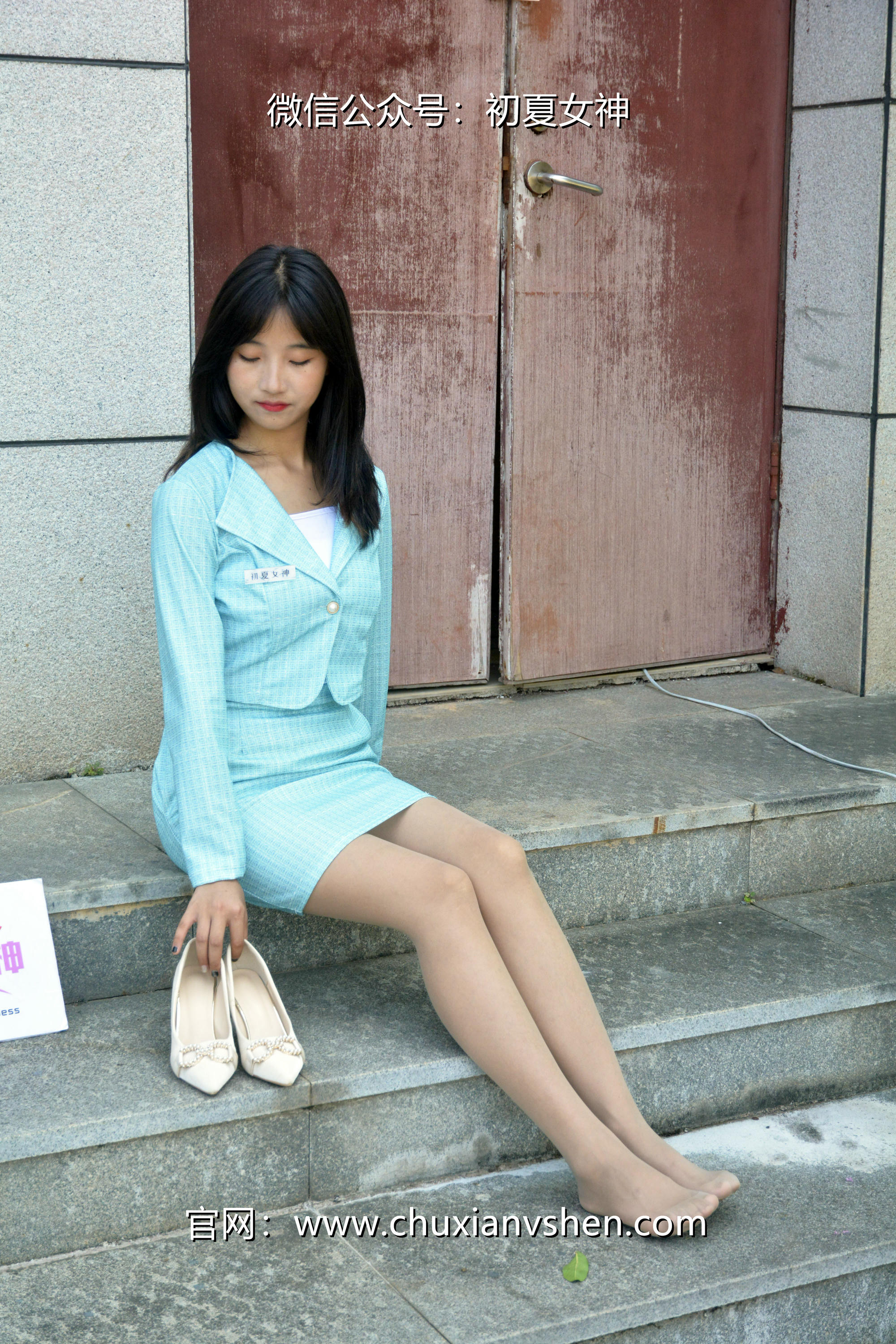 初夏女神 NO.022  点点 浅蓝正装[160P+1V／4.93GB]_第5集