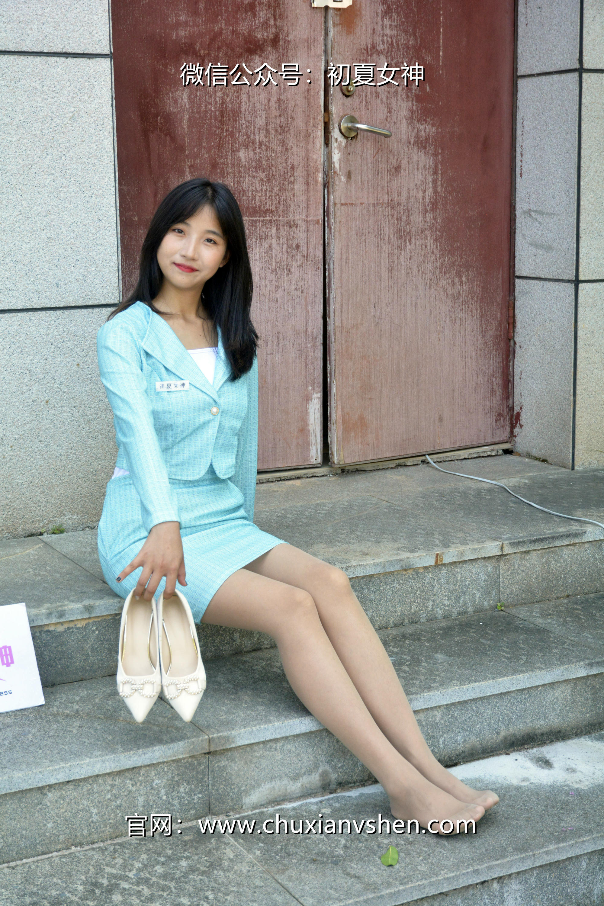 初夏女神 NO.022  点点 浅蓝正装[160P+1V／4.93GB]_第5集