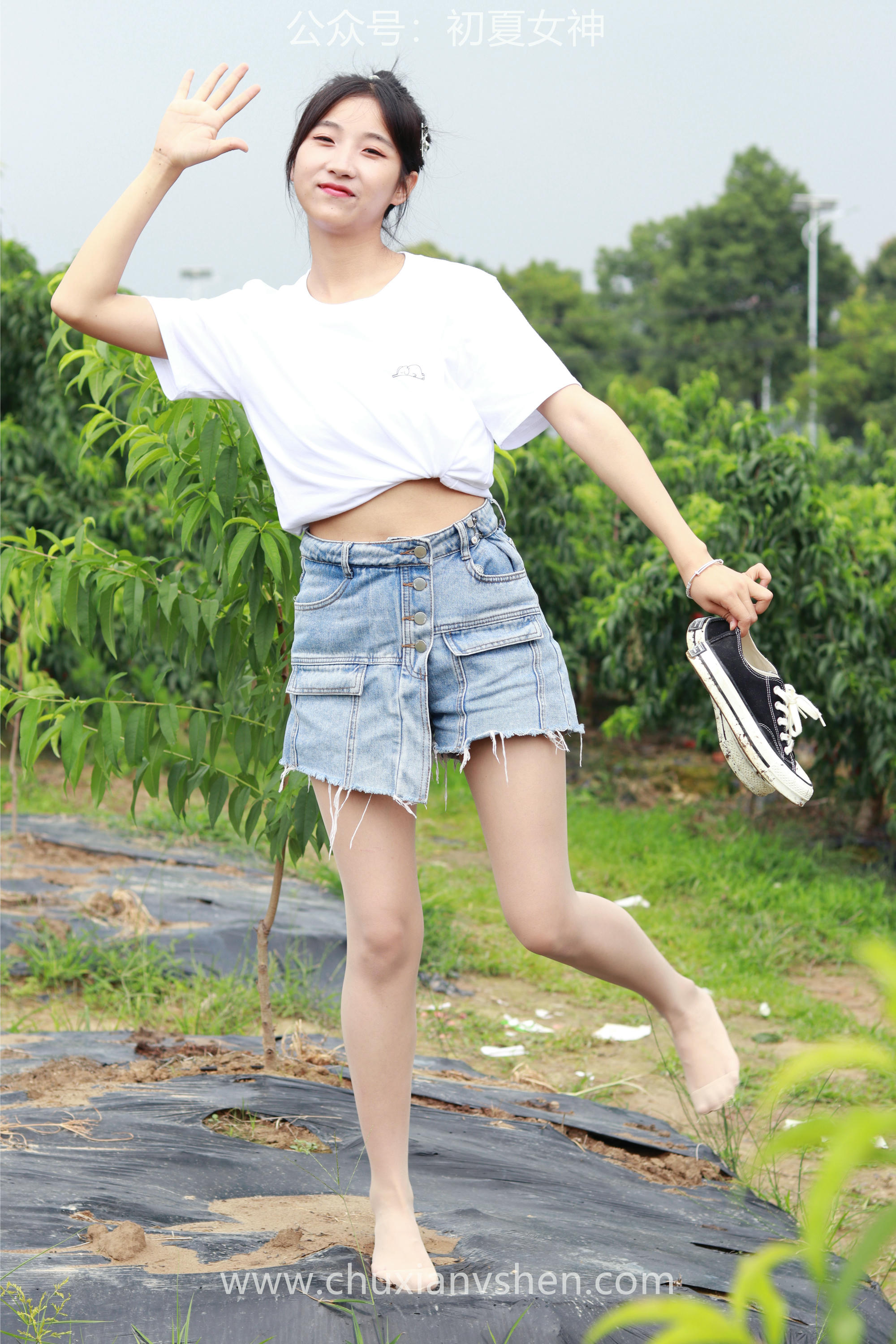 初夏女神 NO.055 双双&点点 桃园姐妹[172P+1V／6.33GB]_第9集