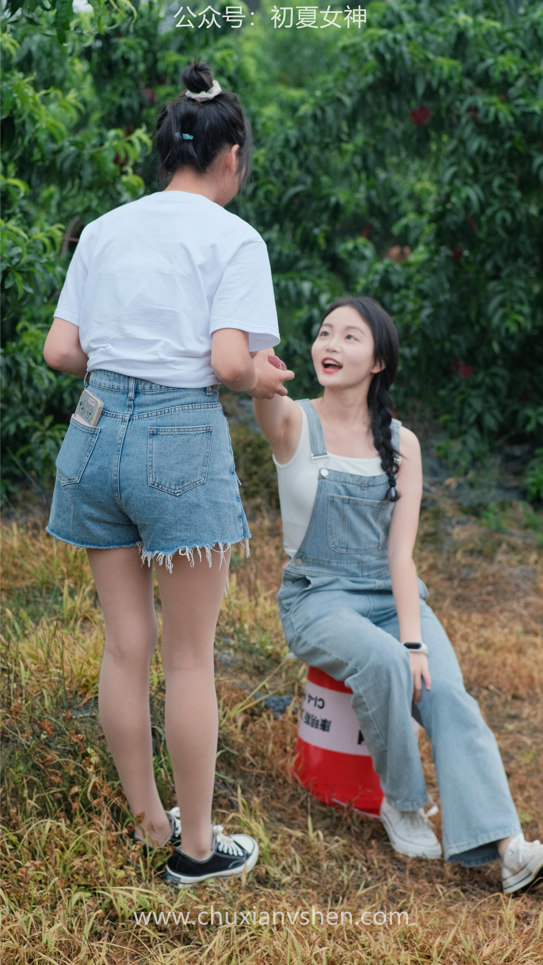 初夏女神 NO.055 双双&点点 桃园姐妹[172P+1V／6.33GB]_第1集