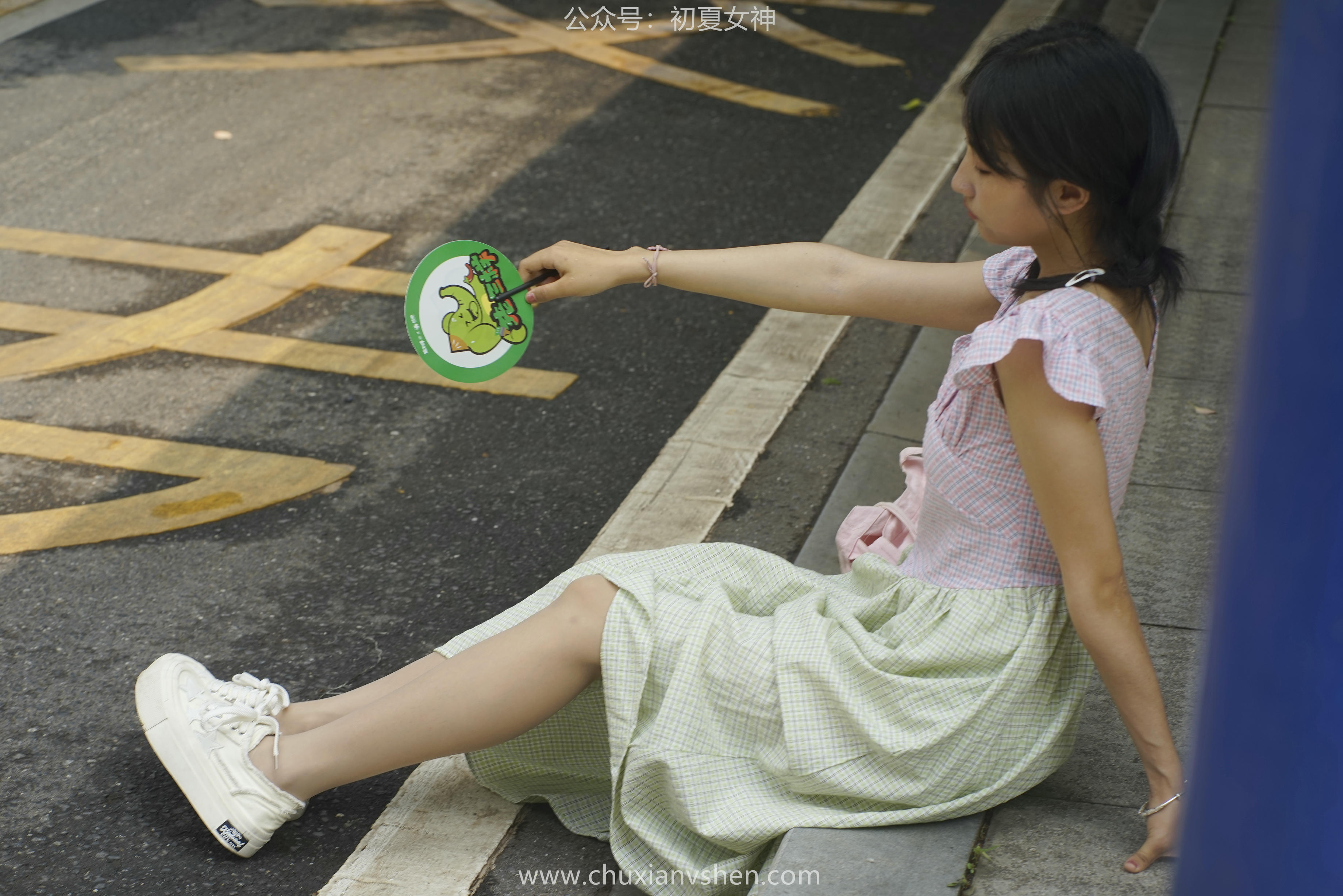 初夏女神 NO.057 点点 糖果女孩[168P+1V／6.45GB]_第1集