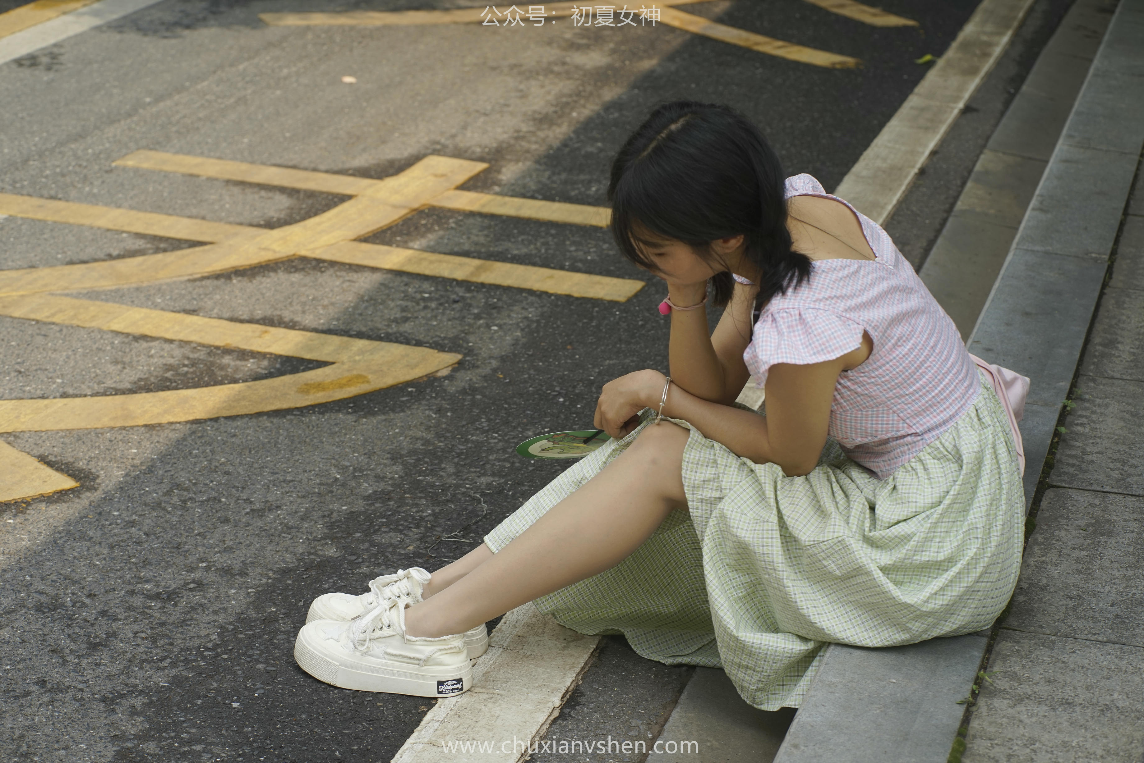 初夏女神 NO.057 点点 糖果女孩[168P+1V／6.45GB]_第2集