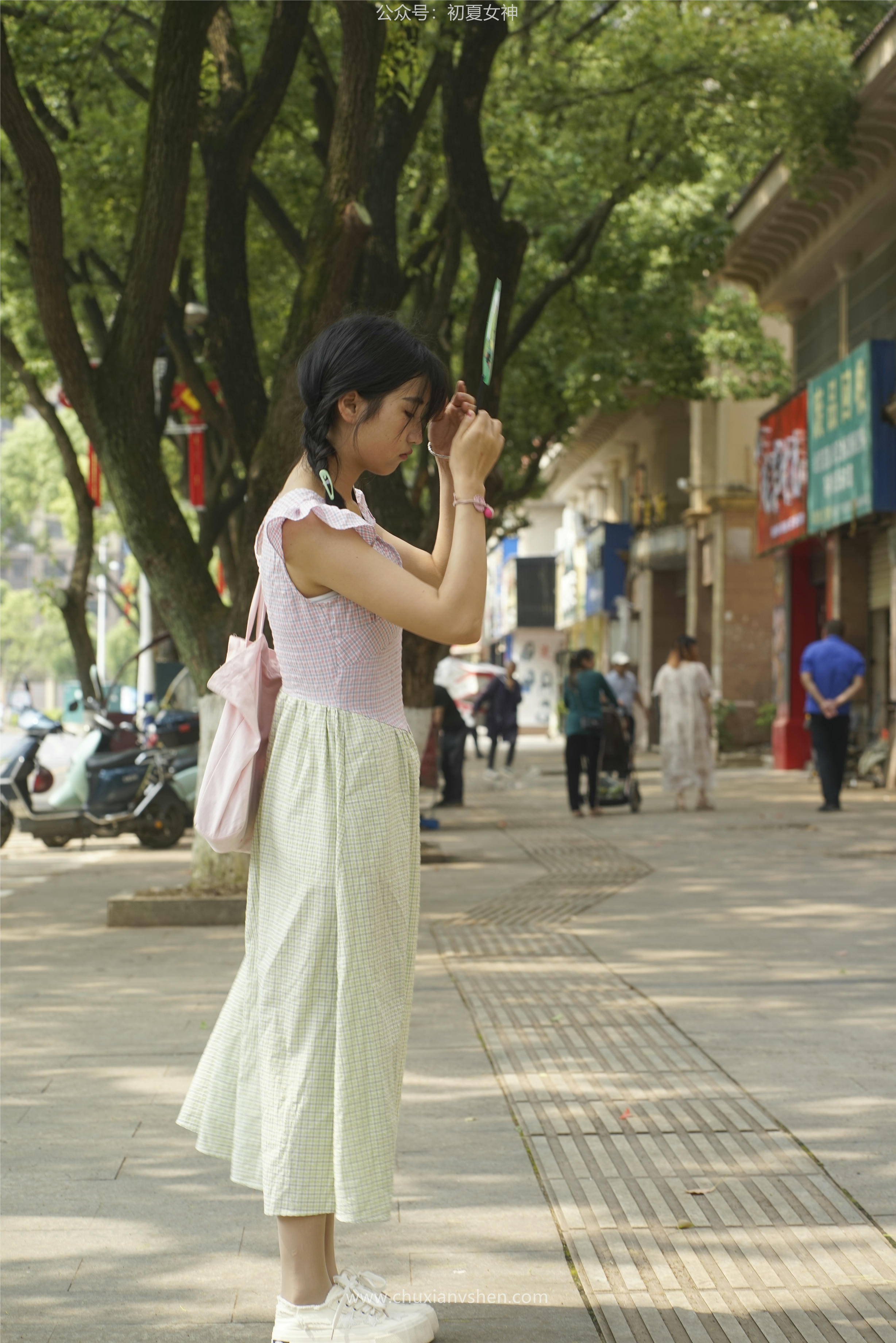 初夏女神 NO.057 点点 糖果女孩[168P+1V／6.45GB]_第3集