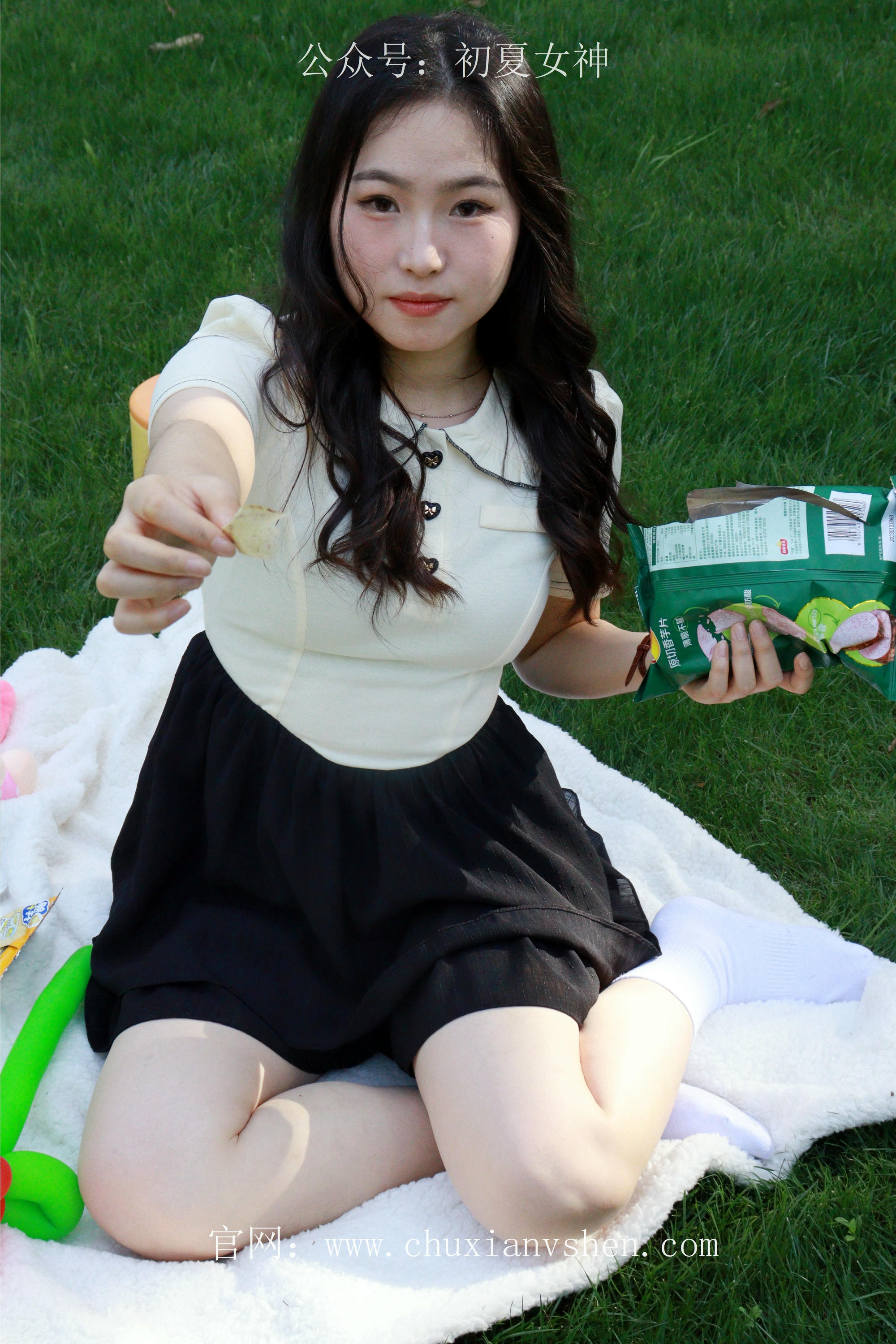 初夏女神 NO.059 水吉 爱心约会[113P+1V／5.57GB]_第4集