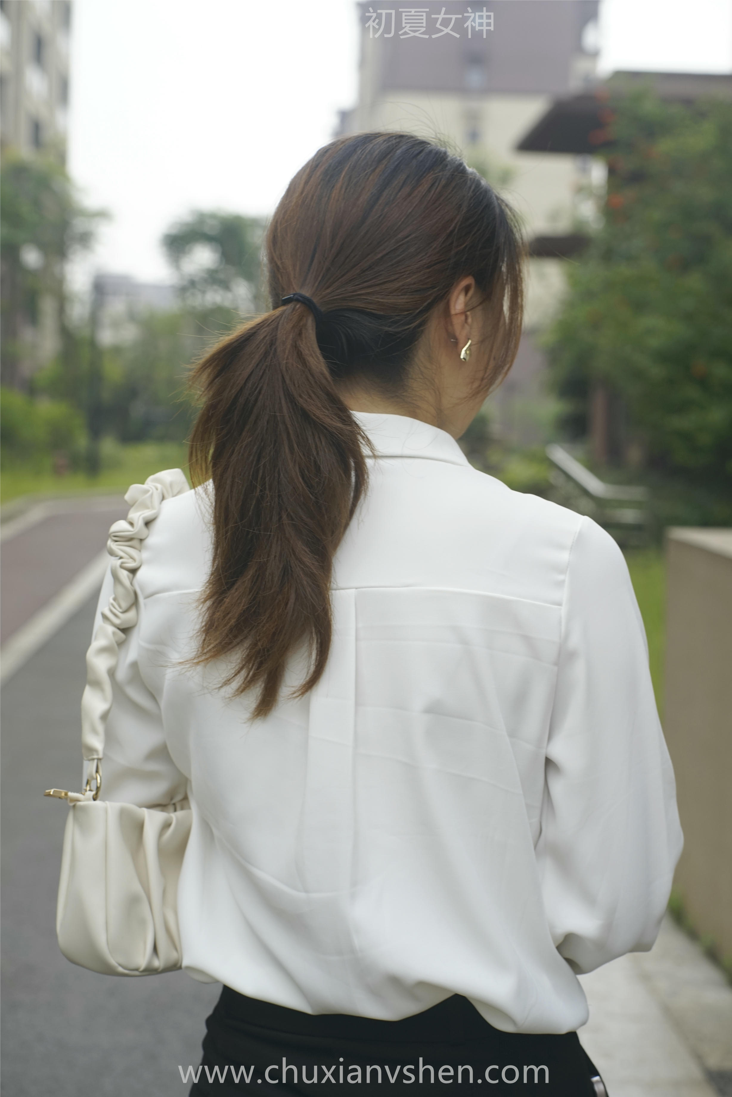 初夏女神 NO.060 小悦悦 职场小白[129P+1V／5.48GB]_第6集