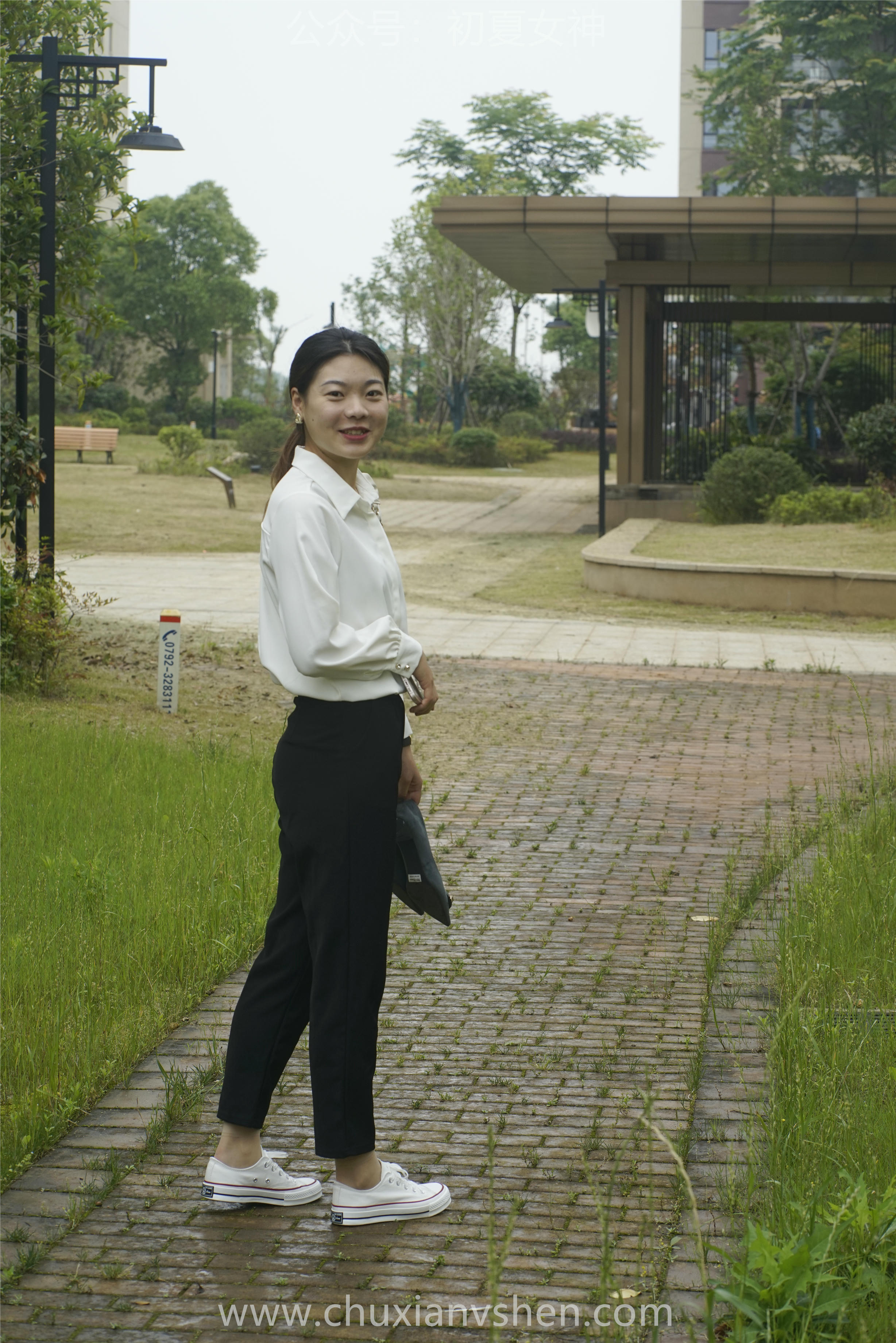 初夏女神 NO.060 小悦悦 职场小白[129P+1V／5.48GB]_第6集