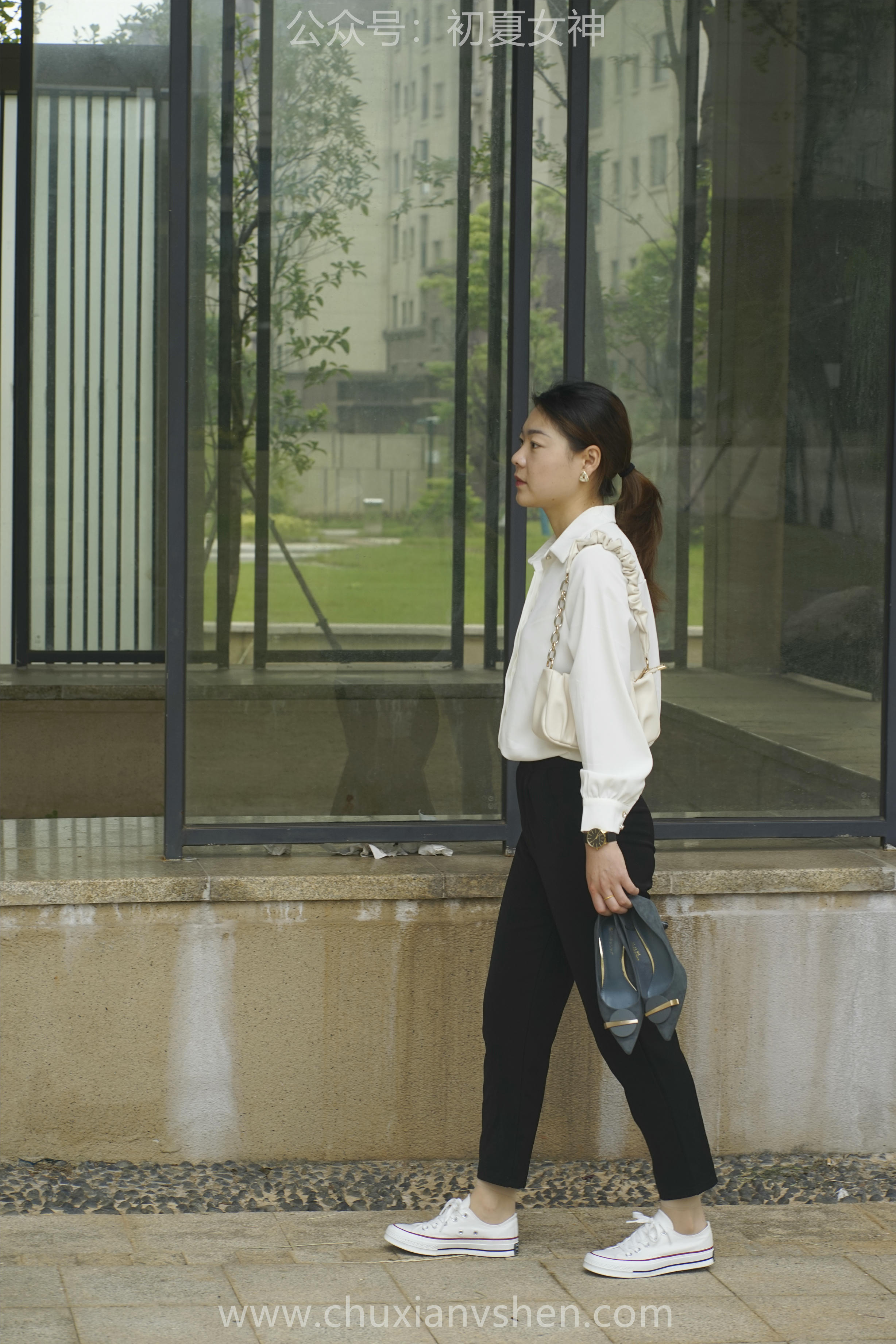 初夏女神 NO.060 小悦悦 职场小白[129P+1V／5.48GB]_第6集