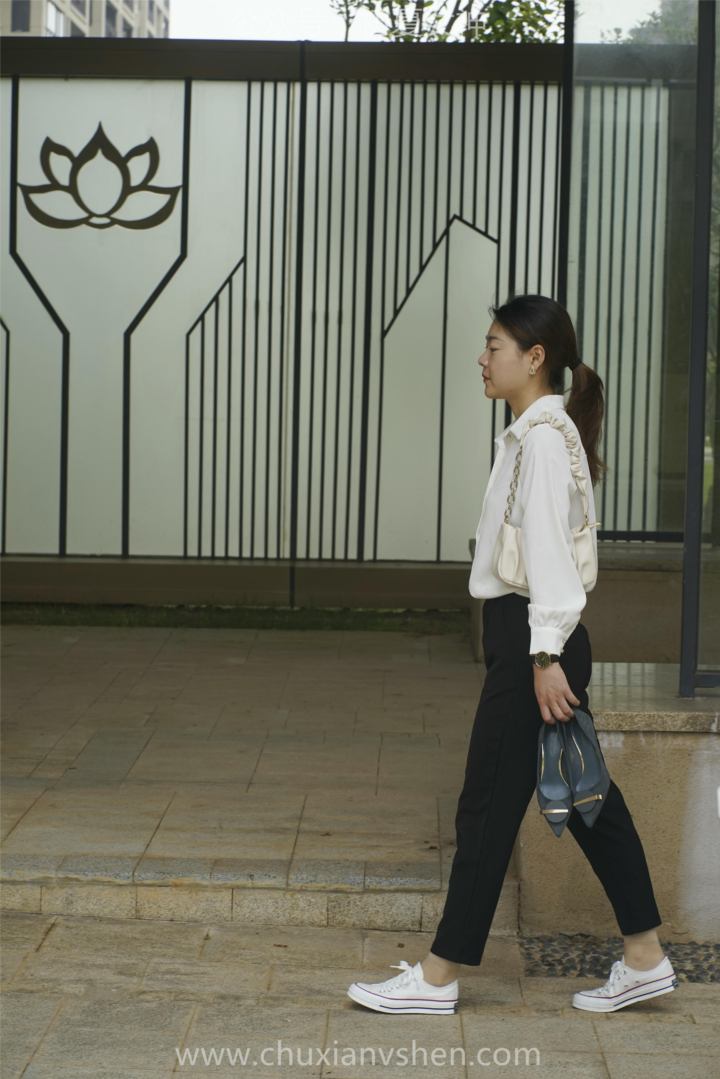 初夏女神 NO.060 小悦悦 职场小白[129P+1V／5.48GB]_第6集