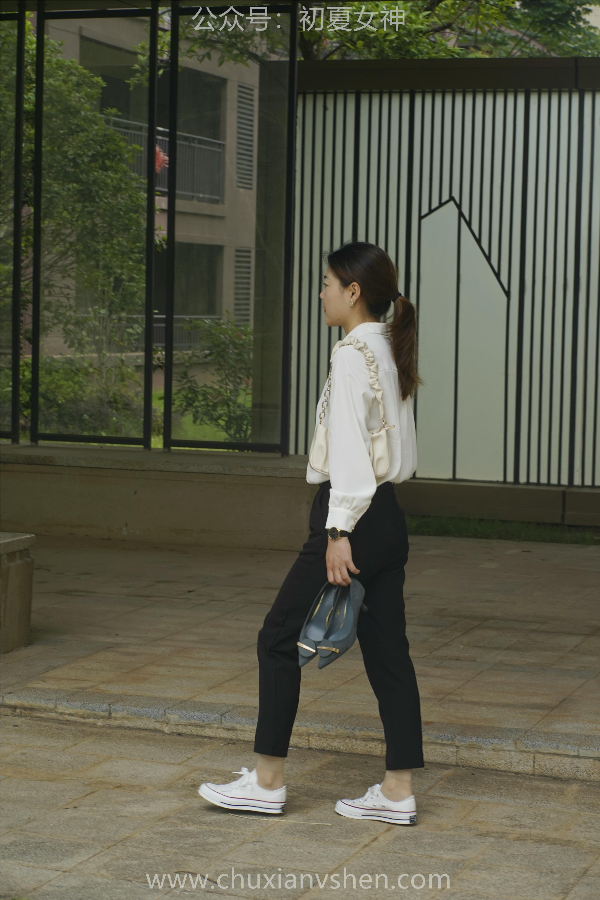 初夏女神 NO.060 小悦悦 职场小白[129P+1V／5.48GB]_第6集