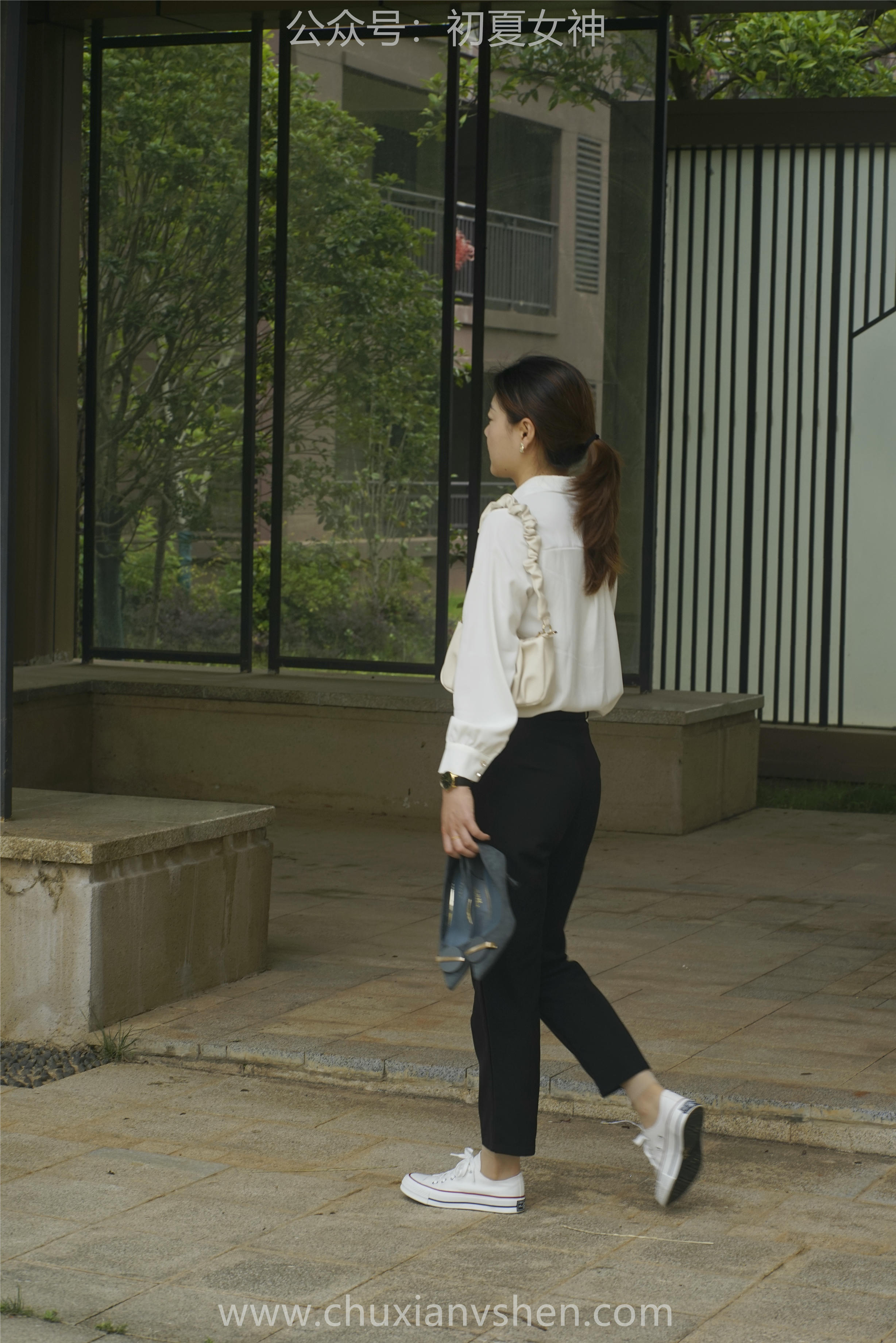 初夏女神 NO.060 小悦悦 职场小白[129P+1V／5.48GB]_第6集