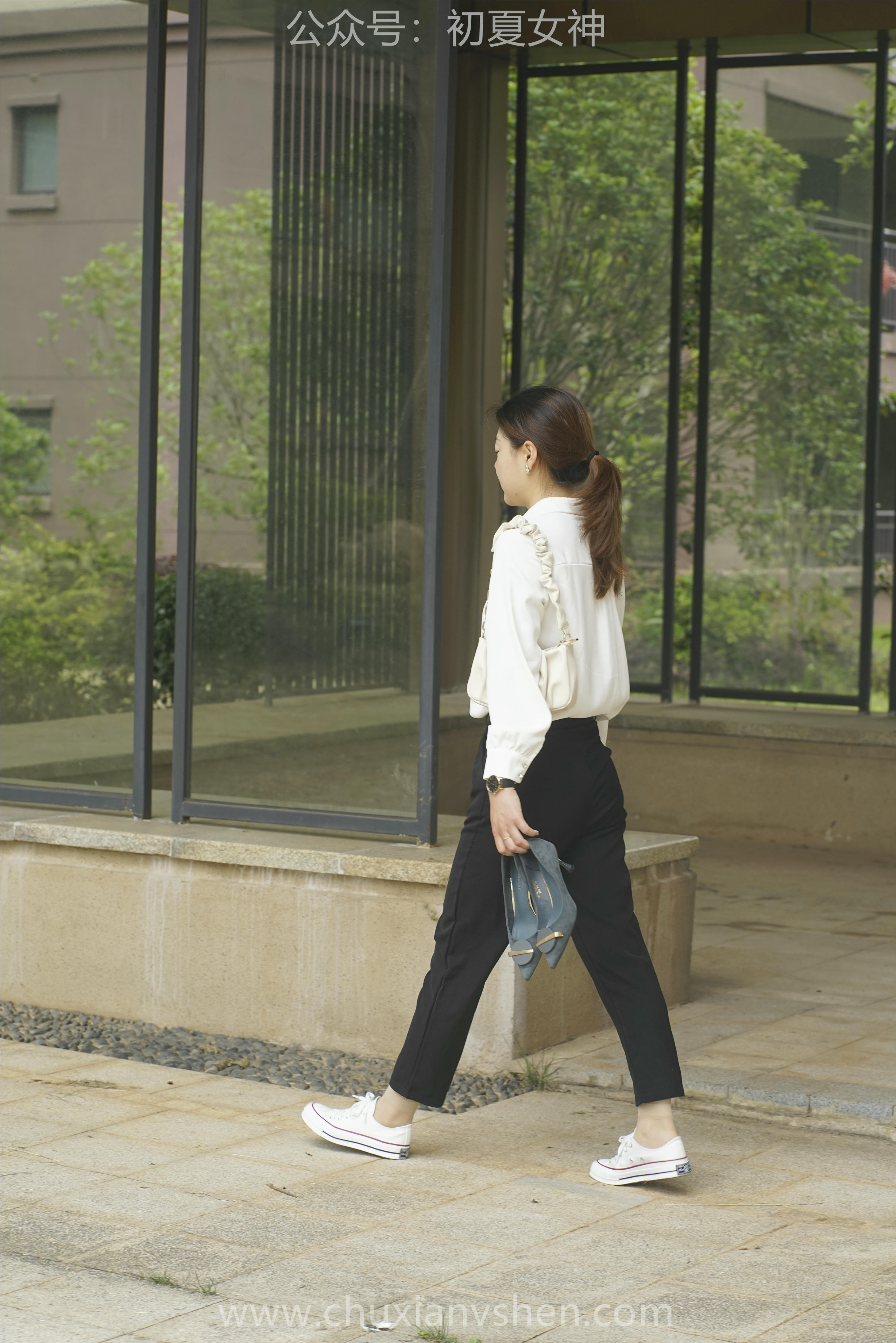 初夏女神 NO.060 小悦悦 职场小白[129P+1V／5.48GB]_第7集