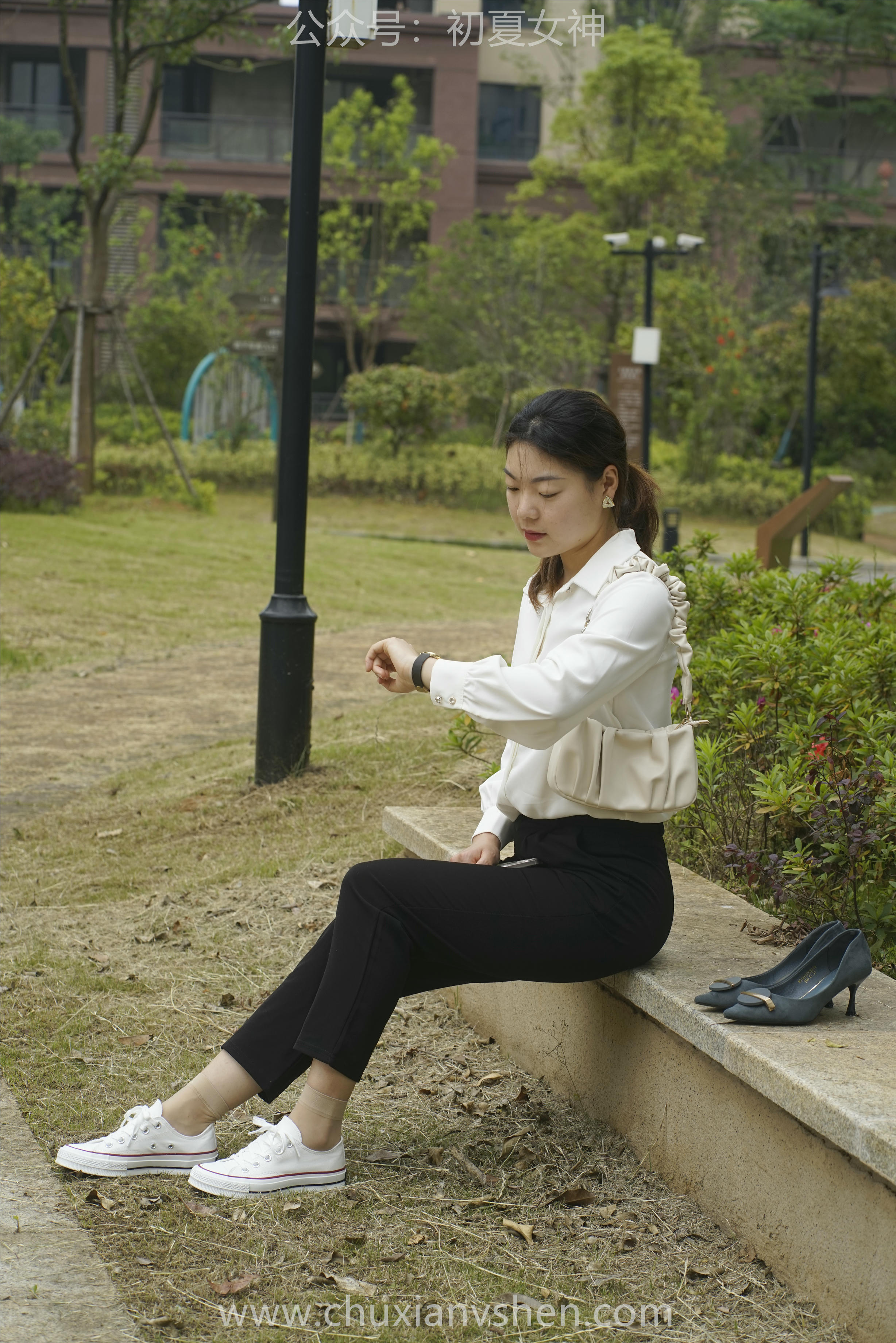 初夏女神 NO.060 小悦悦 职场小白[129P+1V／5.48GB]_第7集