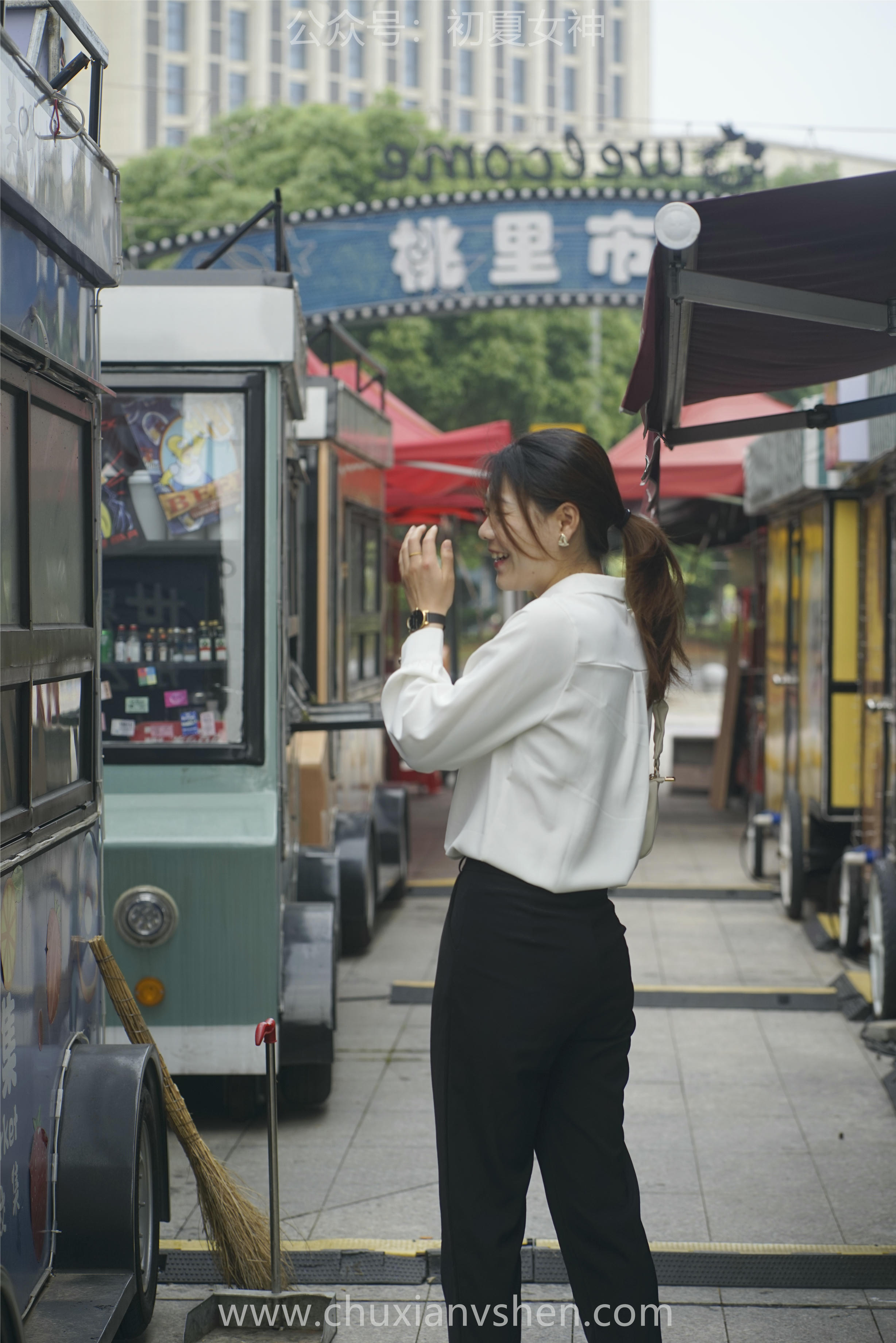 初夏女神 NO.060 小悦悦 职场小白[129P+1V／5.48GB]_第1集