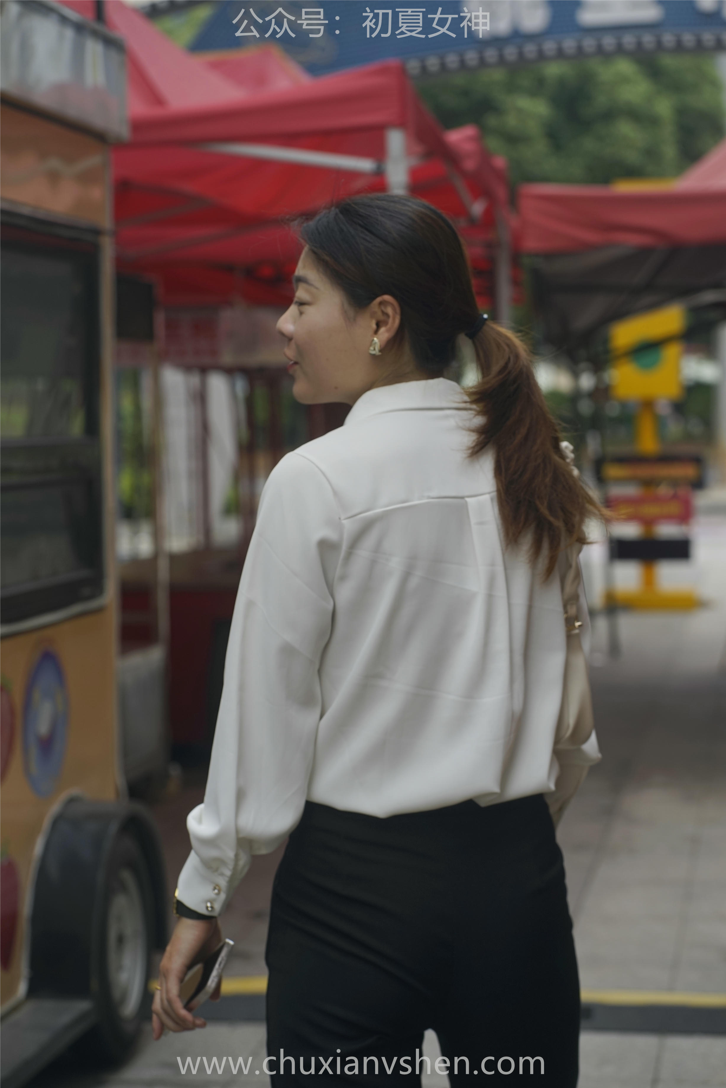 初夏女神 NO.060 小悦悦 职场小白[129P+1V／5.48GB]_第2集