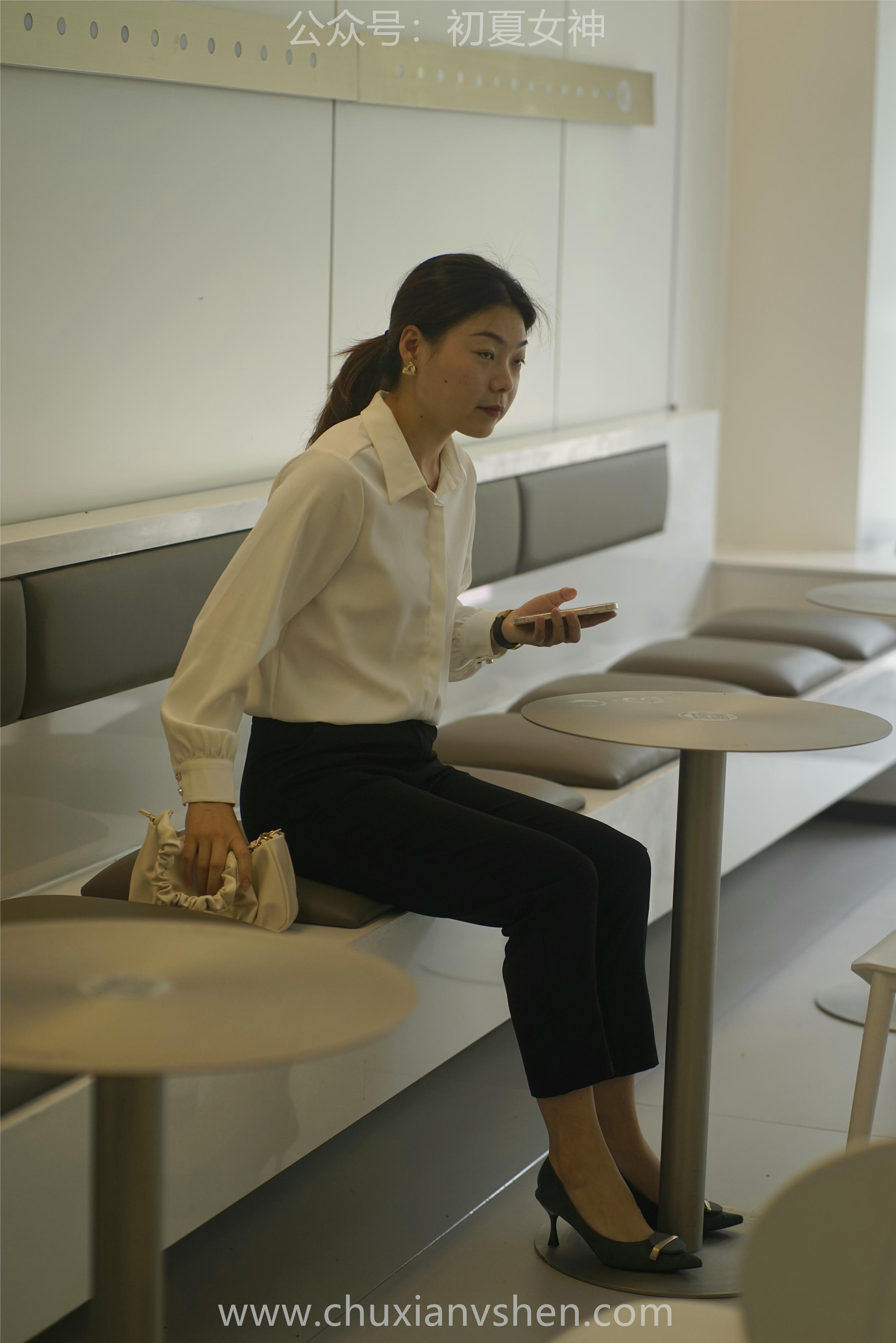 初夏女神 NO.060 小悦悦 职场小白[129P+1V／5.48GB]_第2集