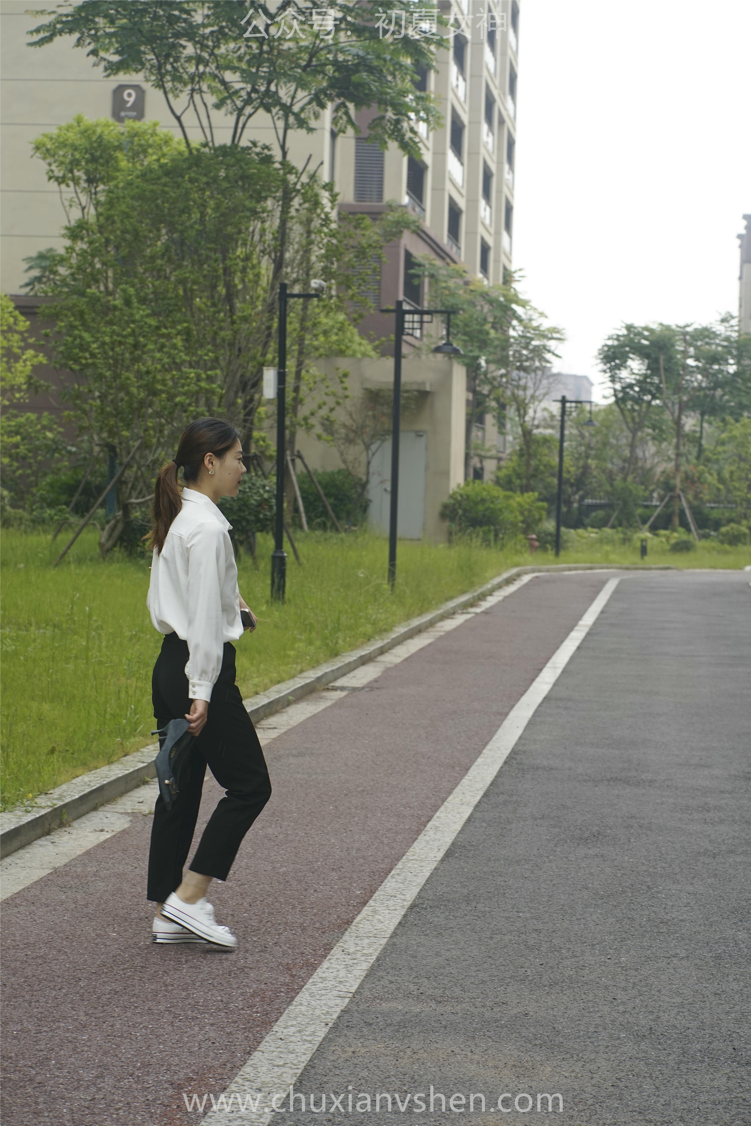 初夏女神 NO.060 小悦悦 职场小白[129P+1V／5.48GB]_第5集