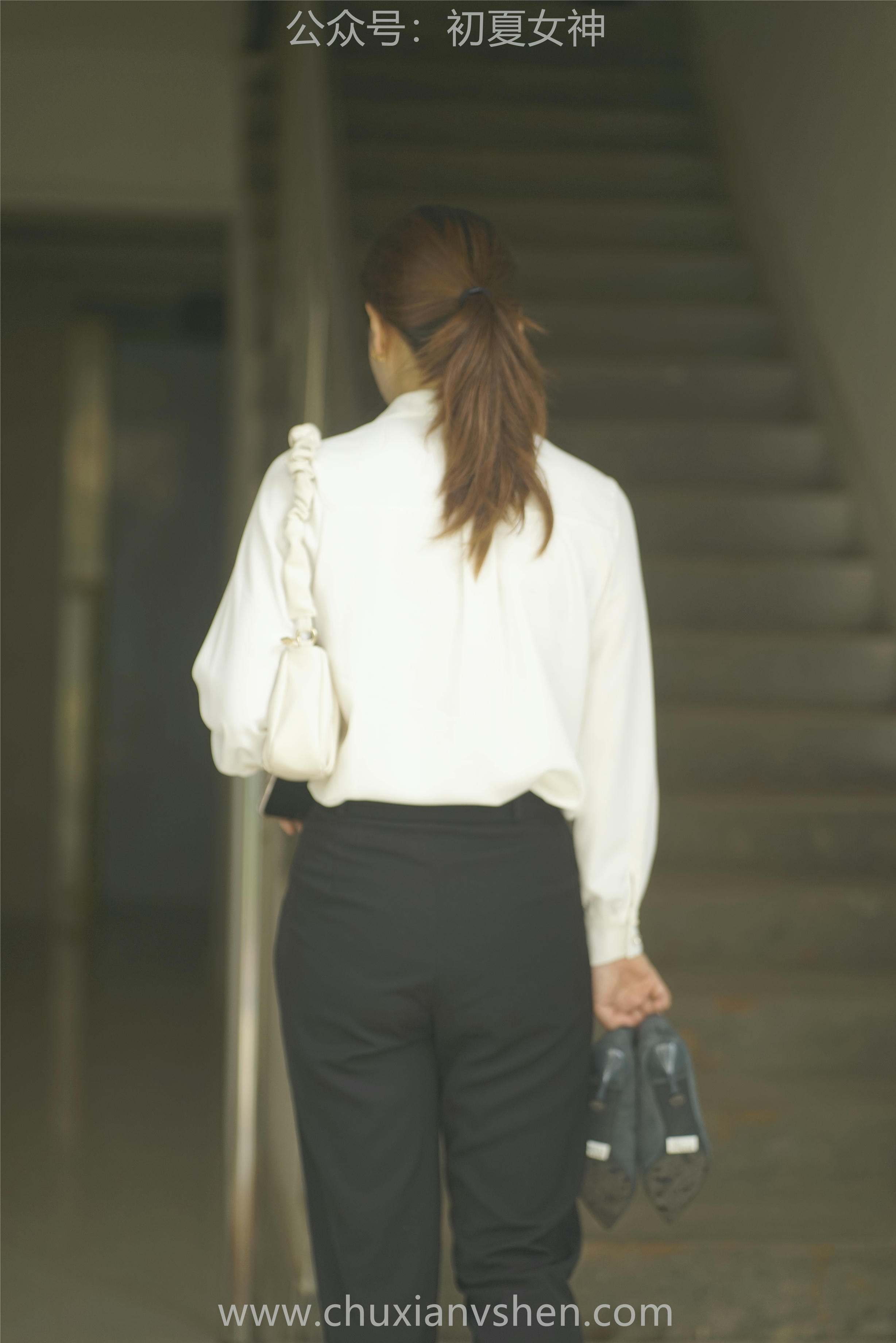 初夏女神 NO.060 小悦悦 职场小白[129P+1V／5.48GB]_第5集