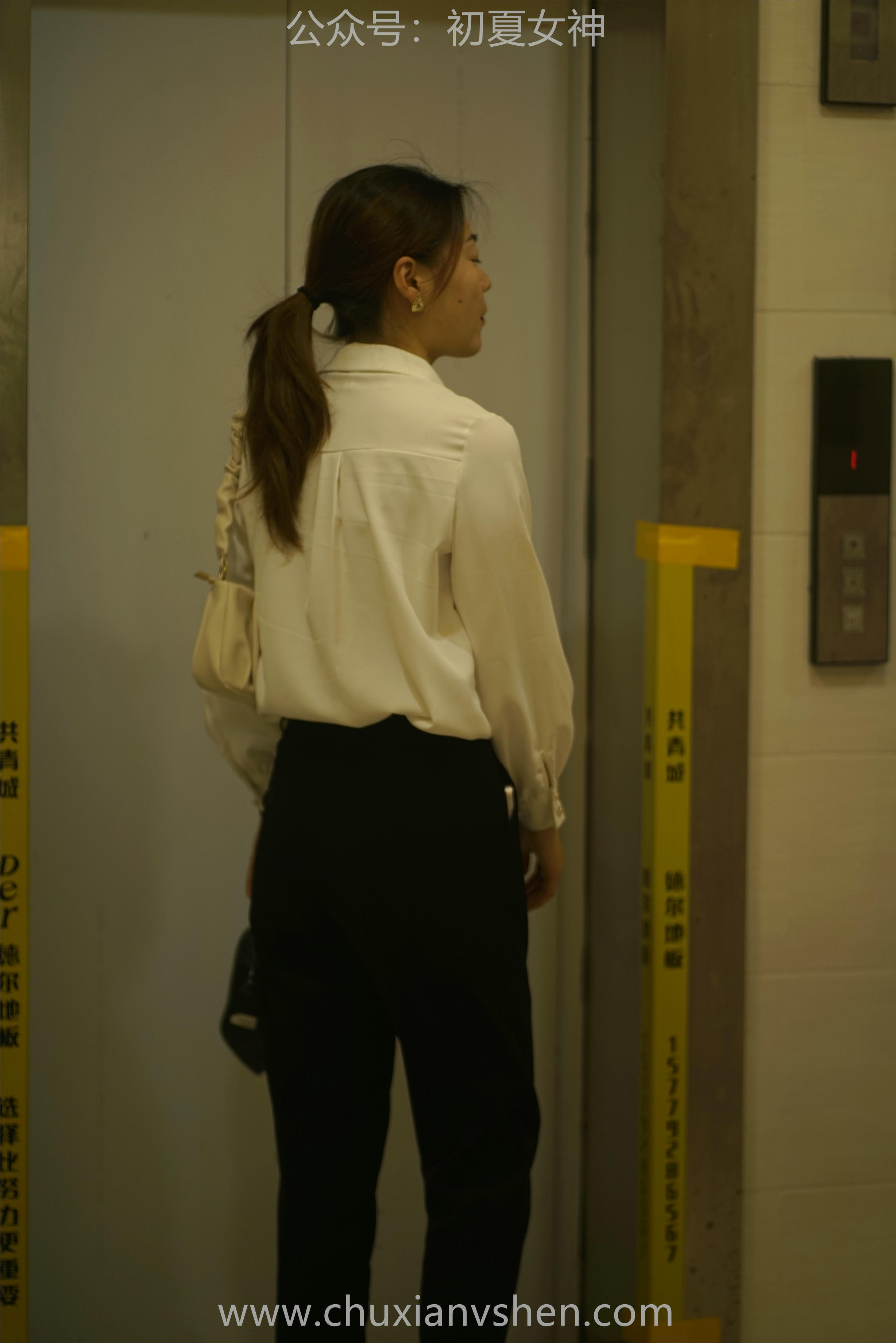 初夏女神 NO.060 小悦悦 职场小白[129P+1V／5.48GB]_第5集