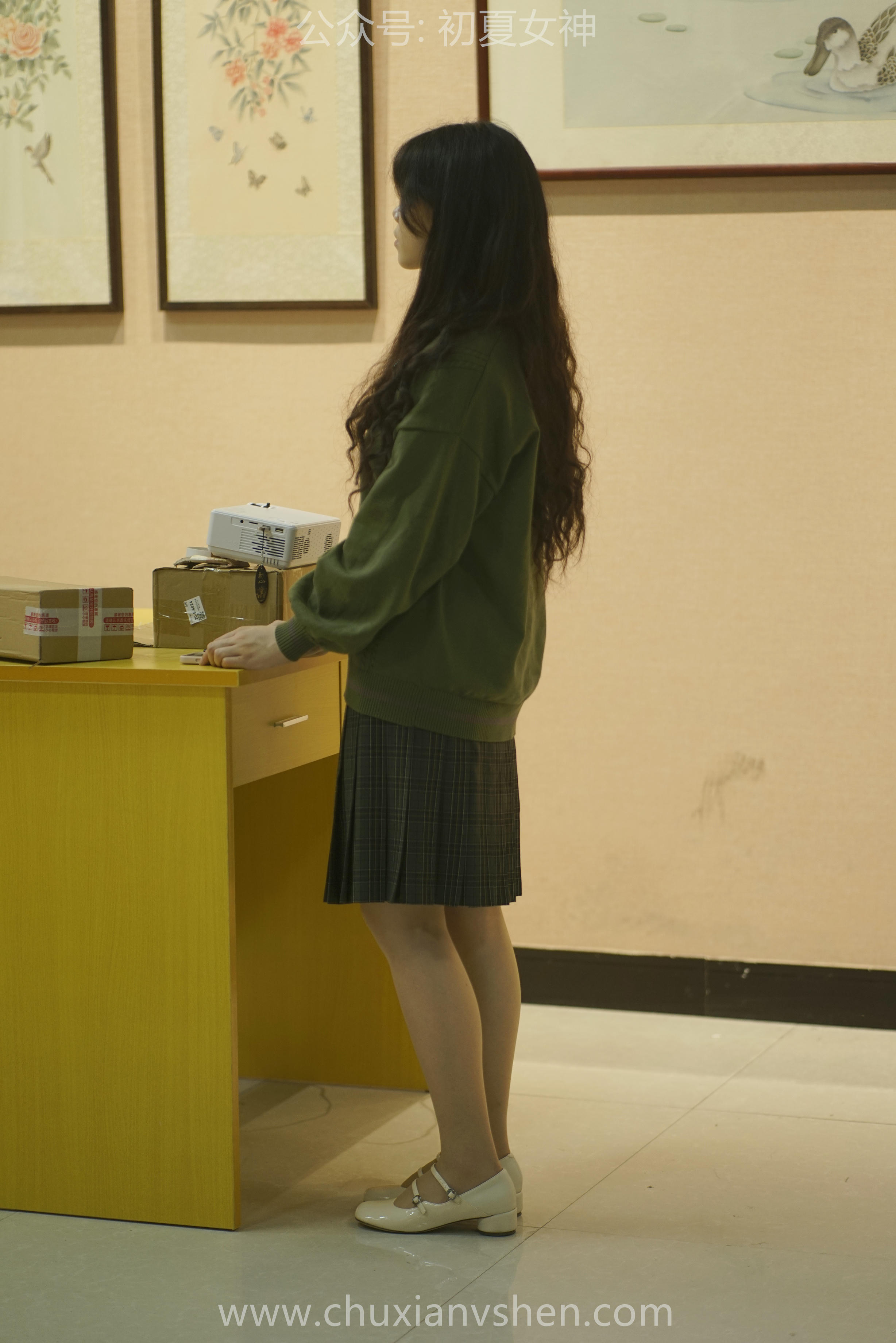 初夏女神 NO.064 欢欢 新晋学妹-学妹的一天[164P+1V／8.72GB]_第1集