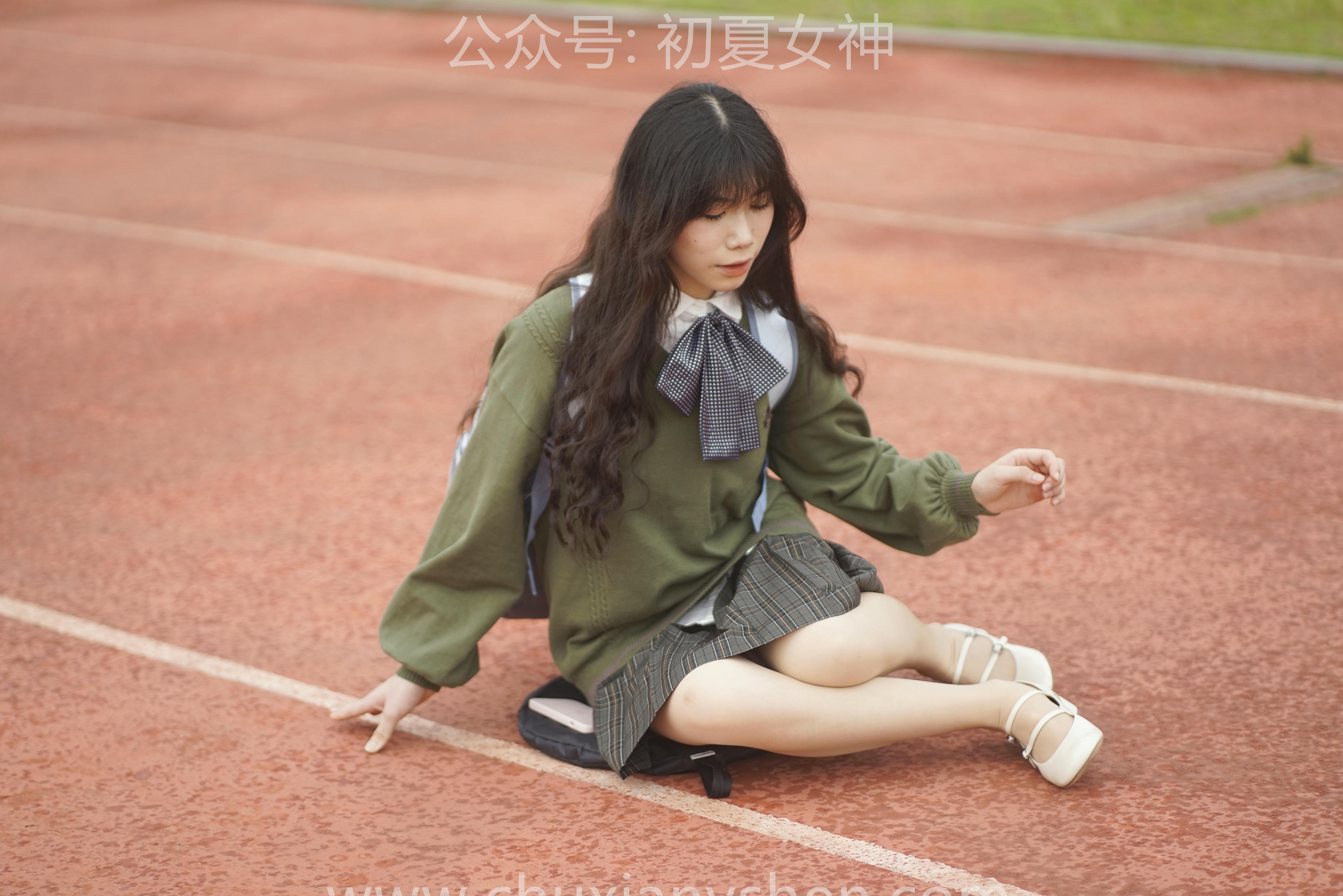 初夏女神 NO.064 欢欢 新晋学妹-学妹的一天[164P+1V／8.72GB]_第7集