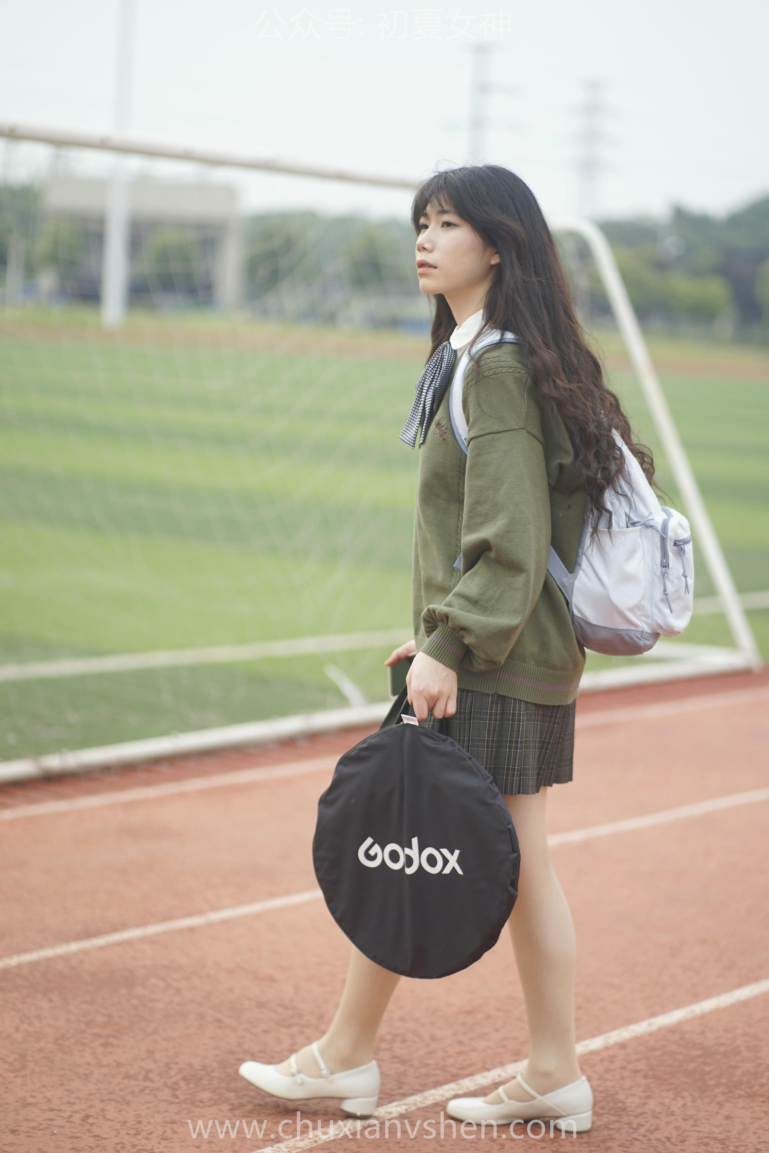 初夏女神 NO.064 欢欢 新晋学妹-学妹的一天[164P+1V／8.72GB]_第7集