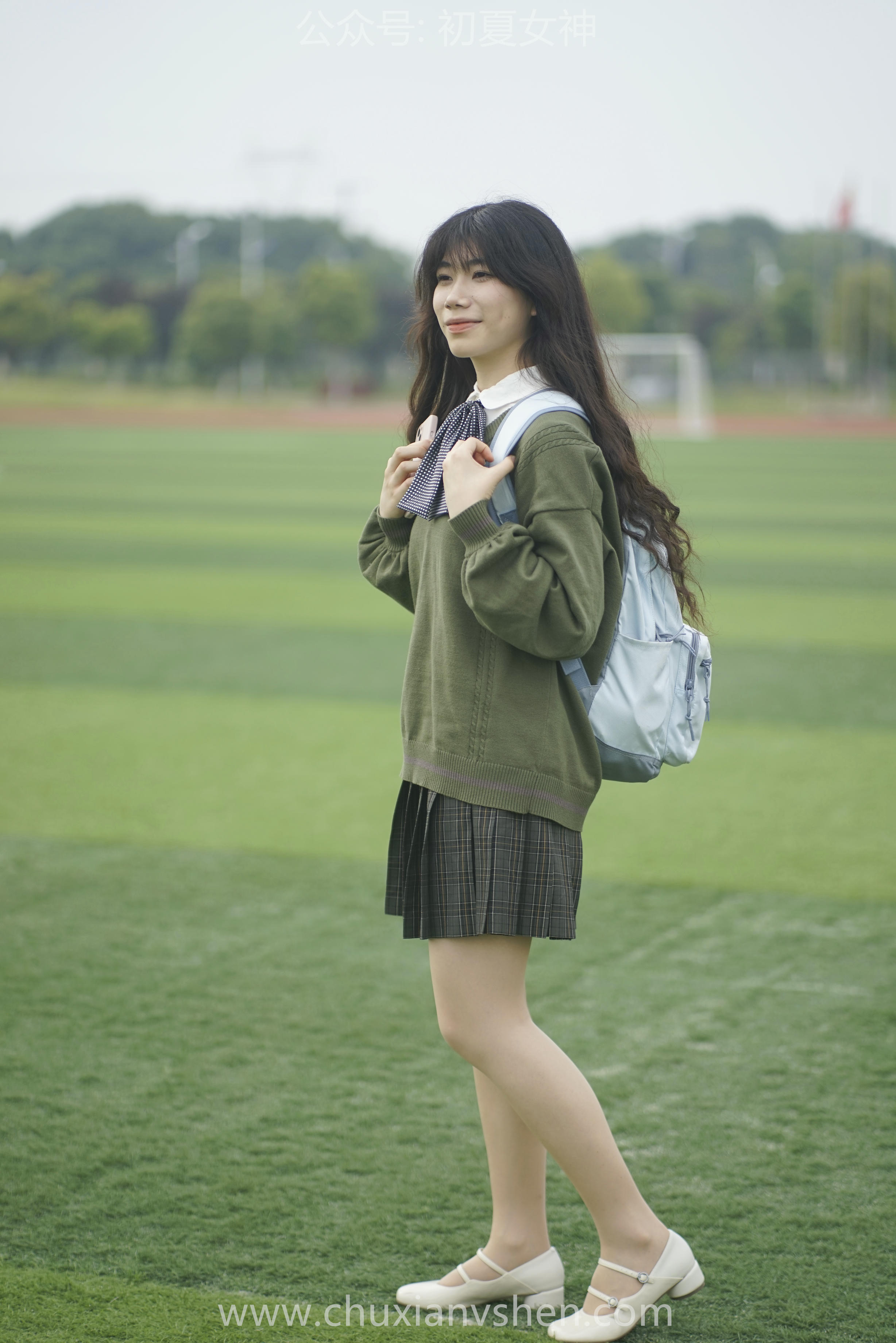 初夏女神 NO.064 欢欢 新晋学妹-学妹的一天[164P+1V／8.72GB]_第8集