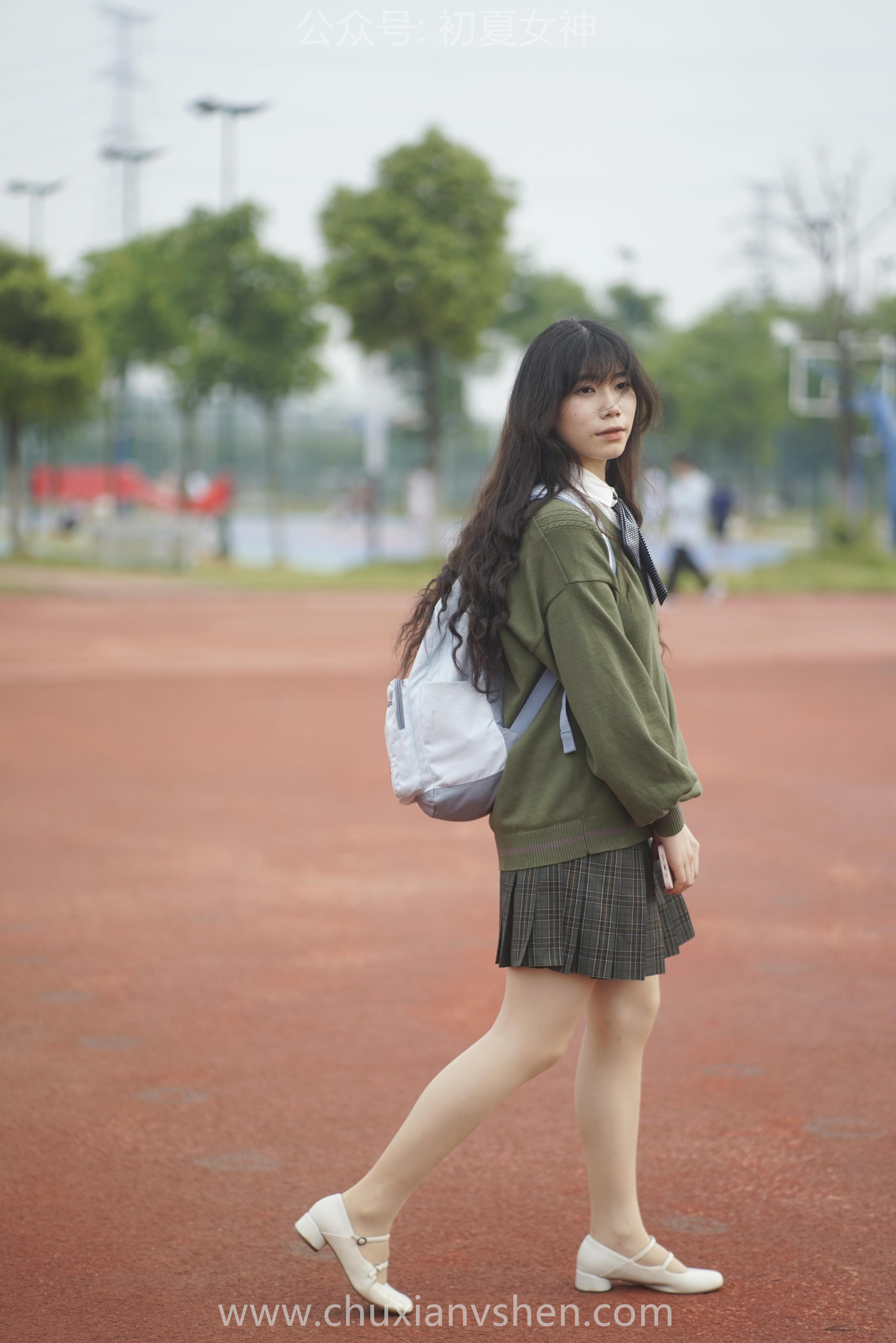 初夏女神 NO.064 欢欢 新晋学妹-学妹的一天[164P+1V／8.72GB]_第8集