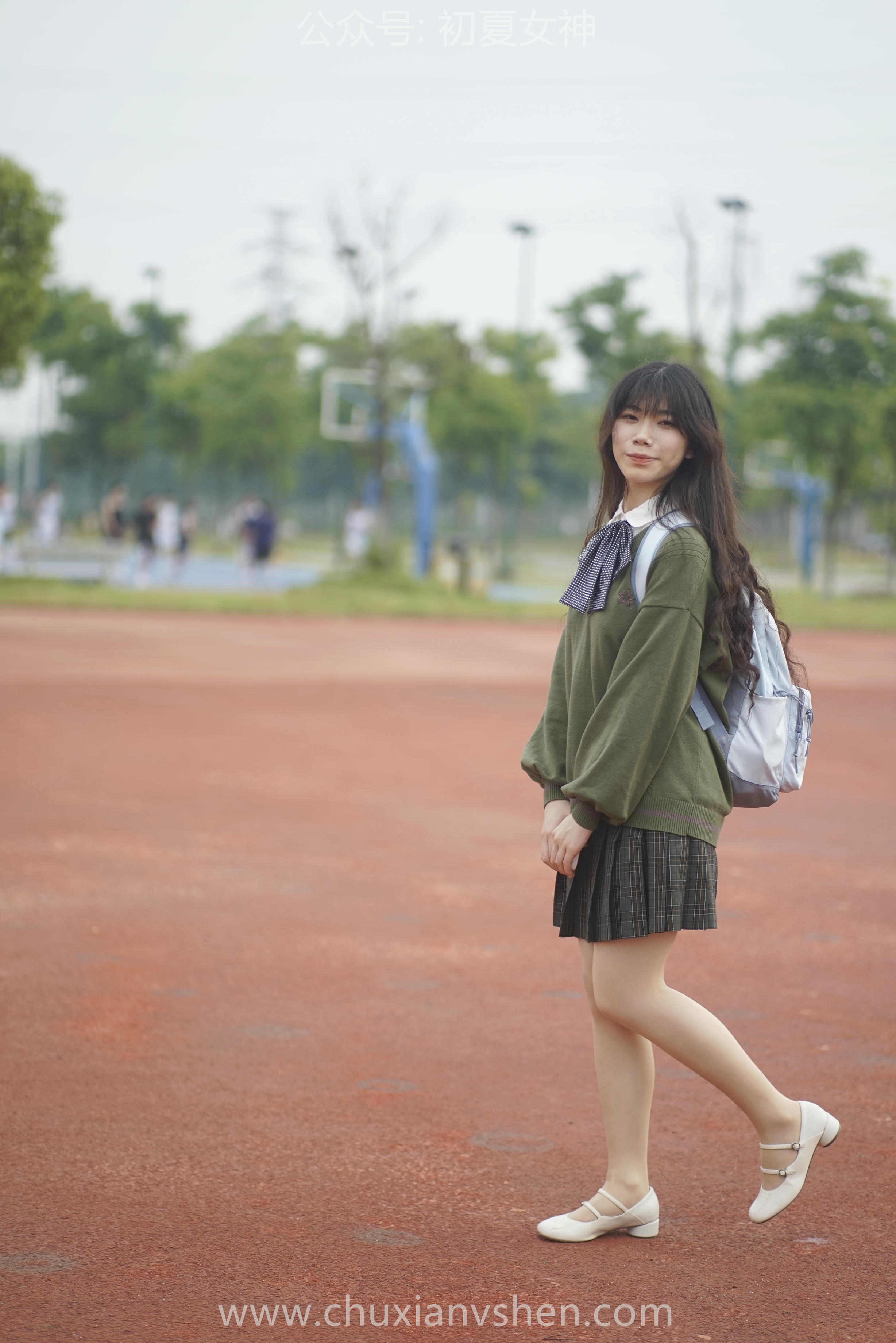 初夏女神 NO.064 欢欢 新晋学妹-学妹的一天[164P+1V／8.72GB]_第8集