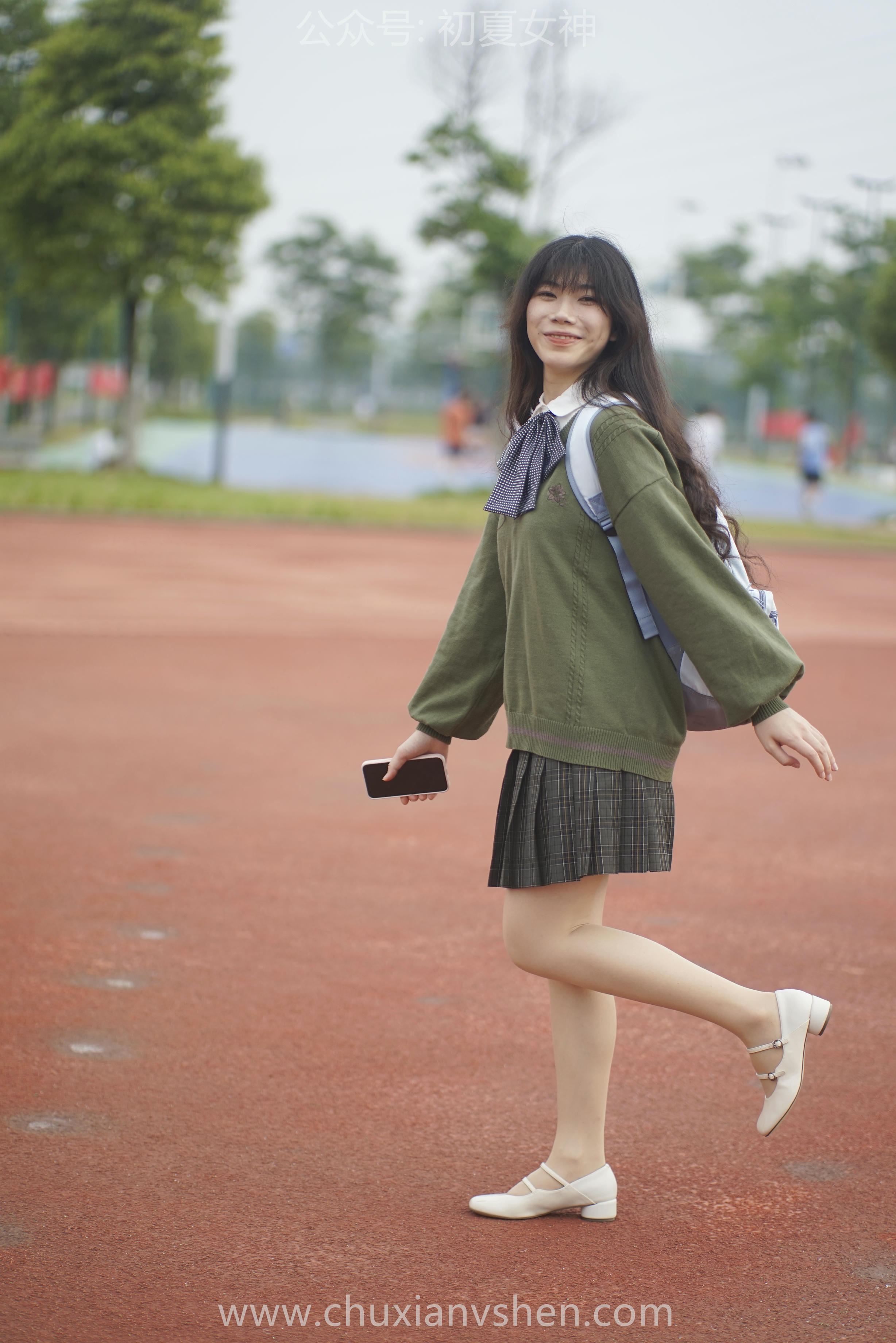 初夏女神 NO.064 欢欢 新晋学妹-学妹的一天[164P+1V／8.72GB]_第8集