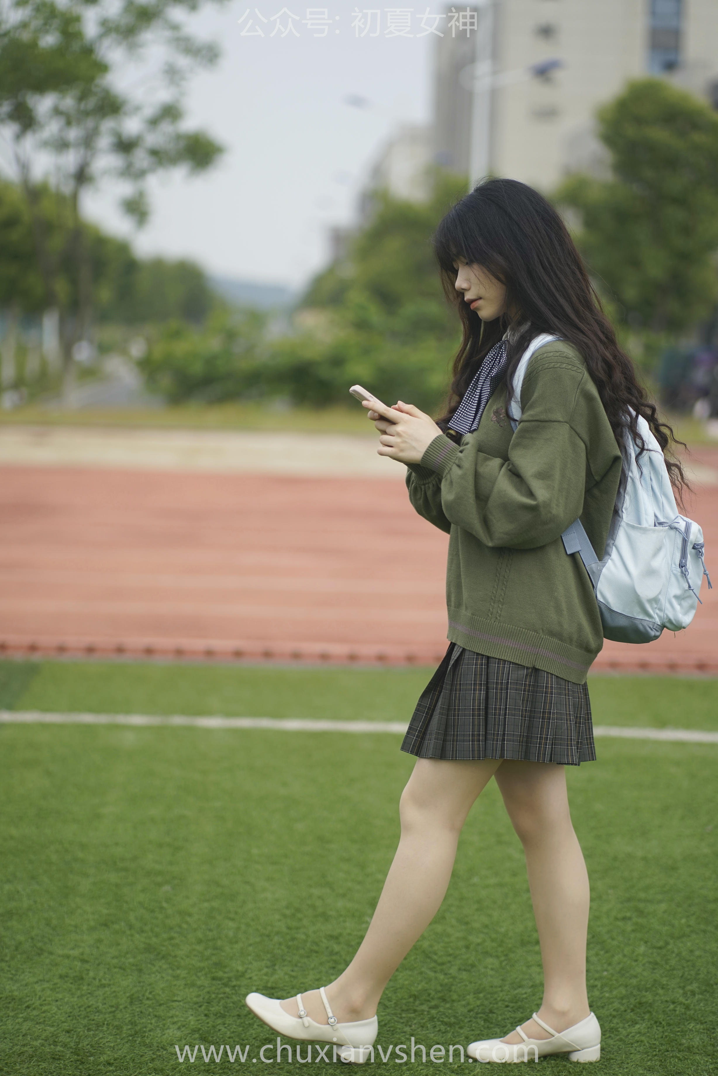 初夏女神 NO.064 欢欢 新晋学妹-学妹的一天[164P+1V／8.72GB]_第9集