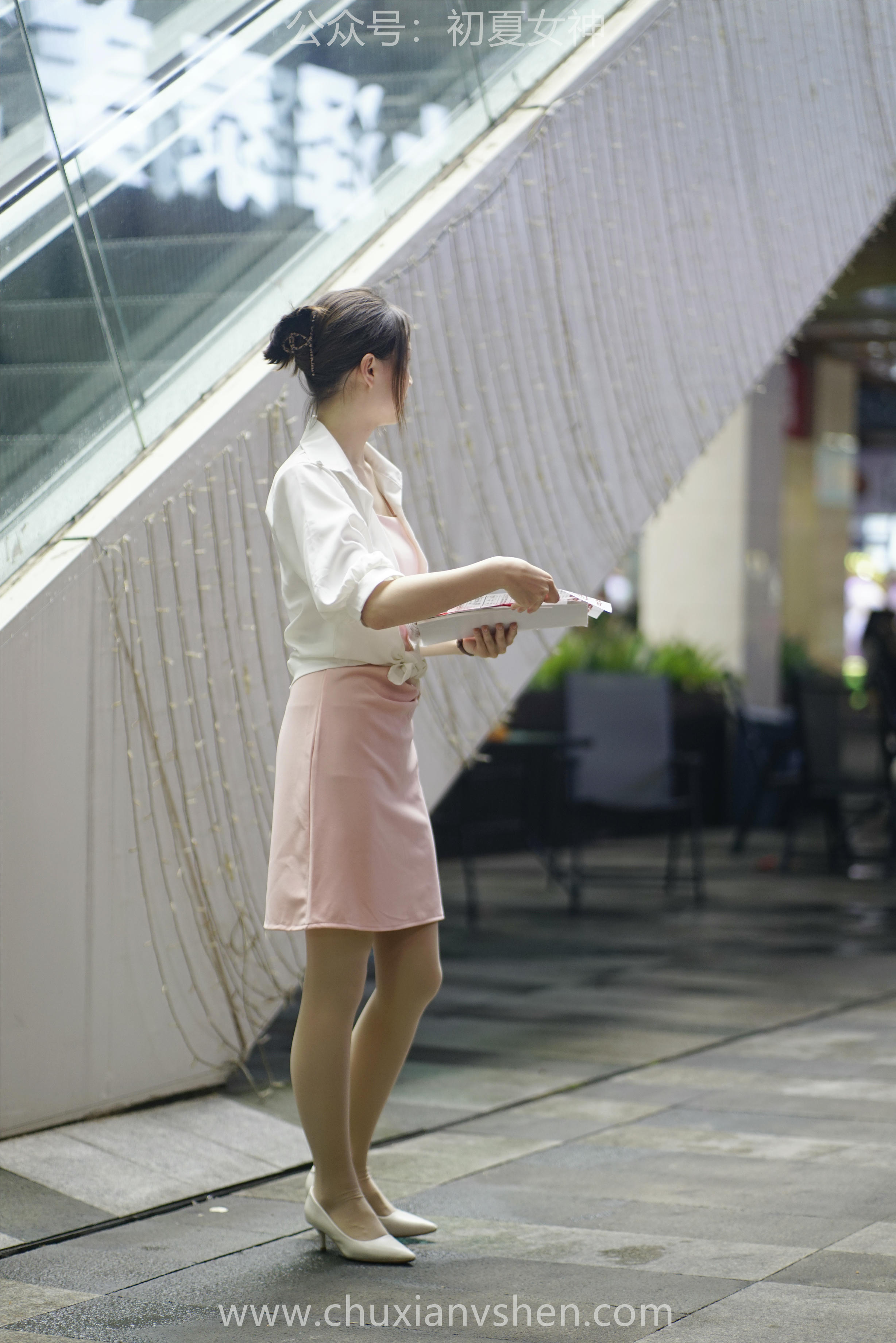 初夏女神 NO.066 大发 周末兼职[226P+1V／7.36GB]_第7集