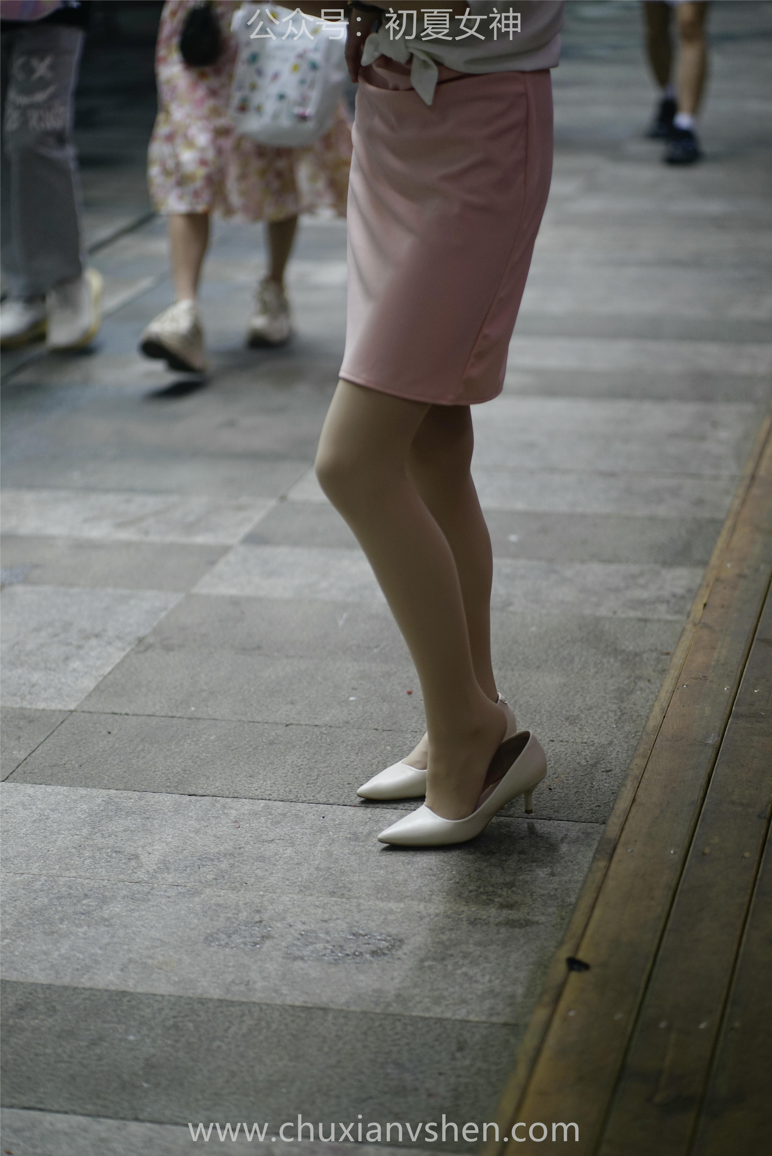 初夏女神 NO.066 大发 周末兼职[226P+1V／7.36GB]_第12集