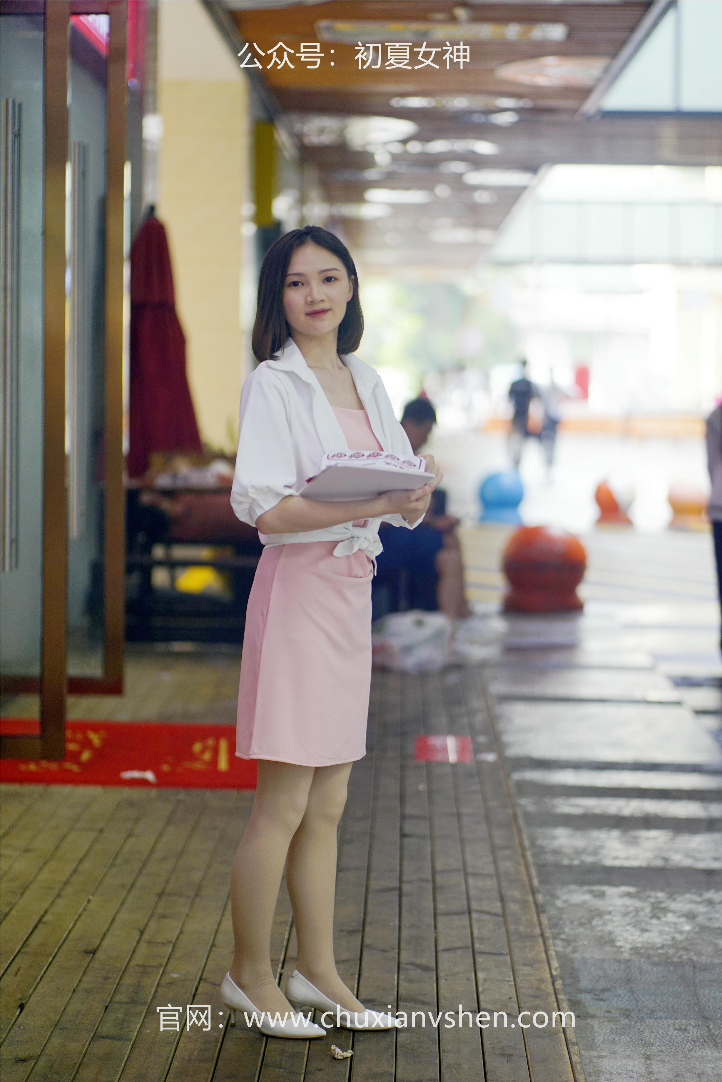 初夏女神 NO.066 大发 周末兼职[226P+1V／7.36GB]_第5集