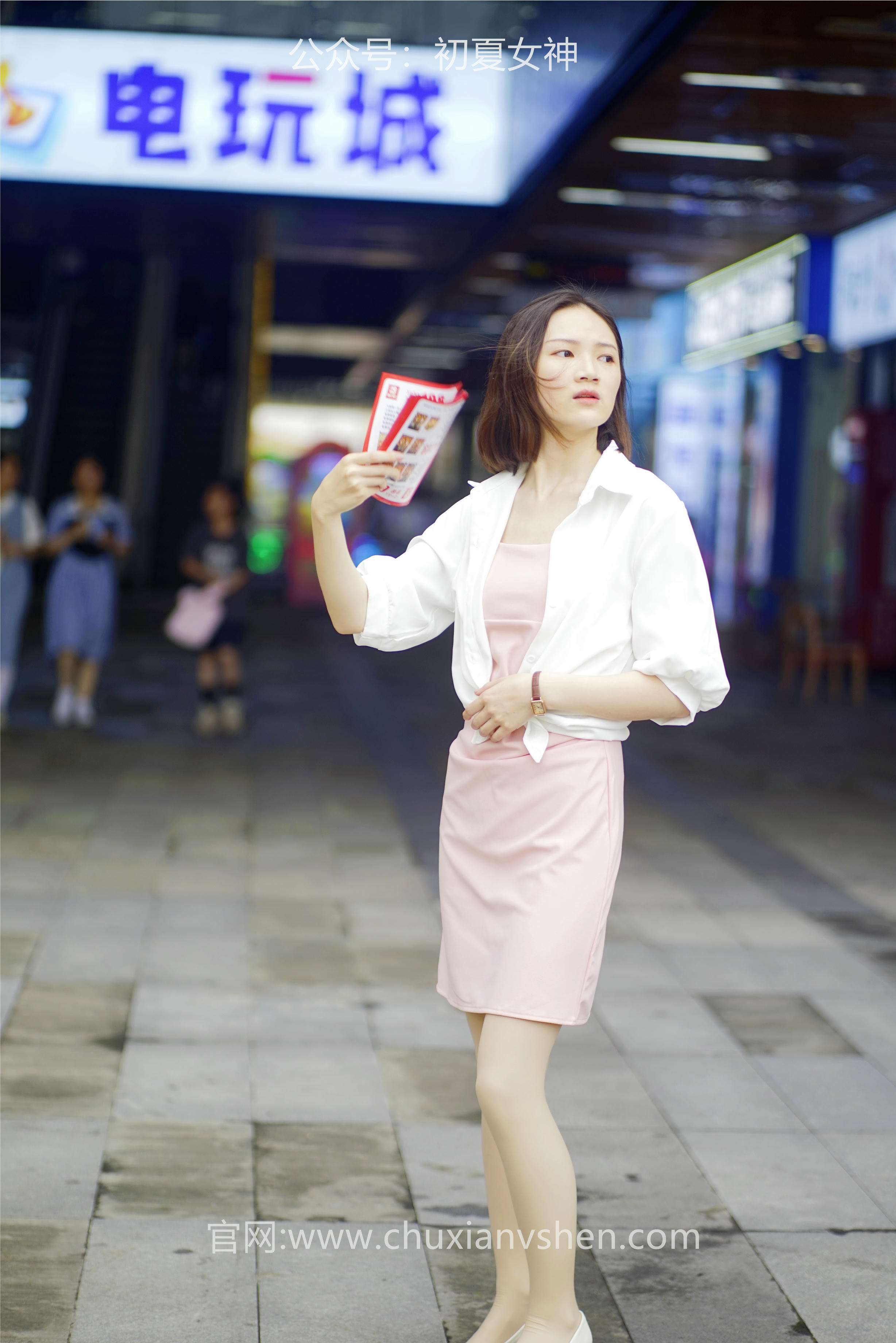 初夏女神 NO.066 大发 周末兼职[226P+1V／7.36GB]_第1集