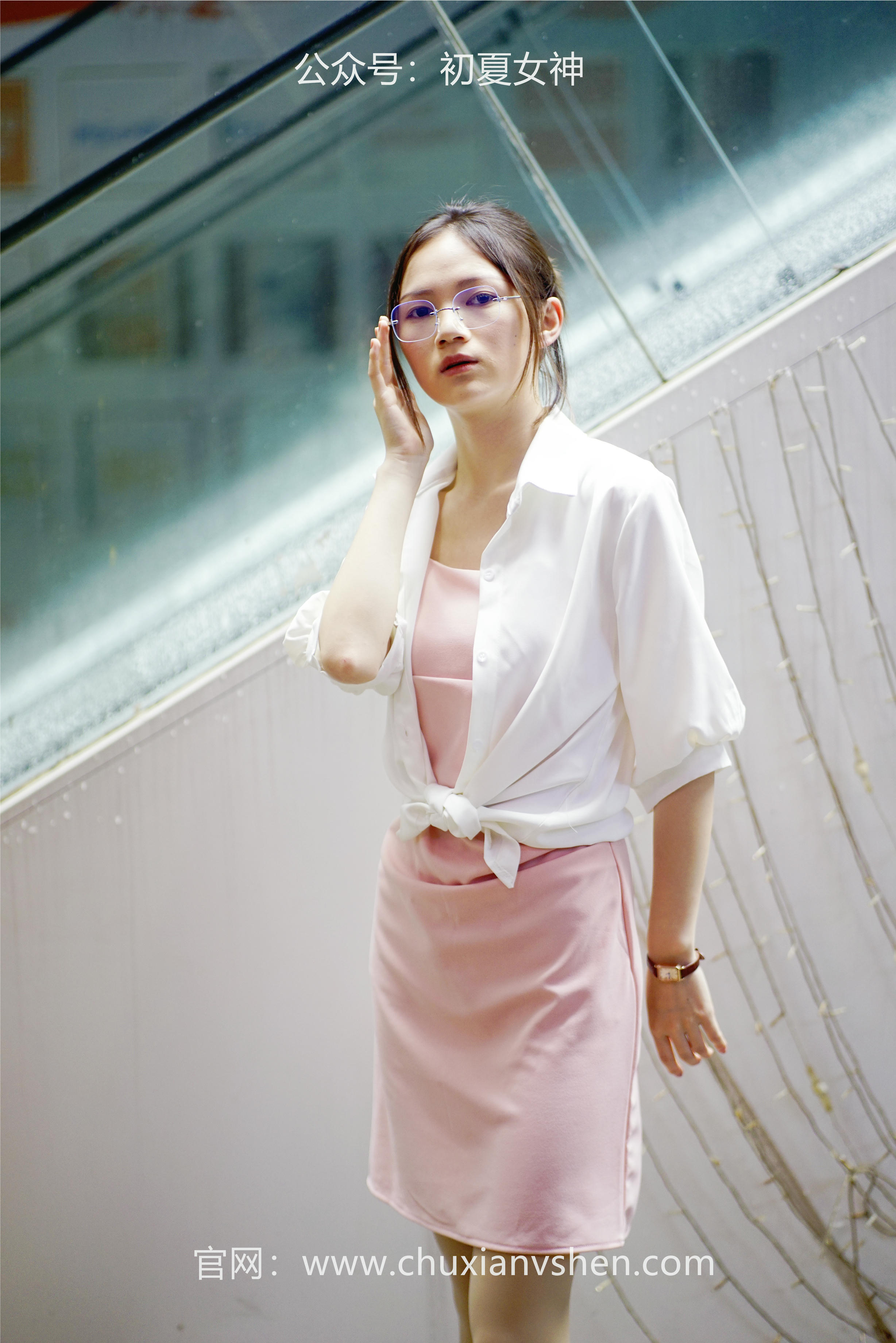 初夏女神 NO.066 大发 周末兼职[226P+1V／7.36GB]_第5集