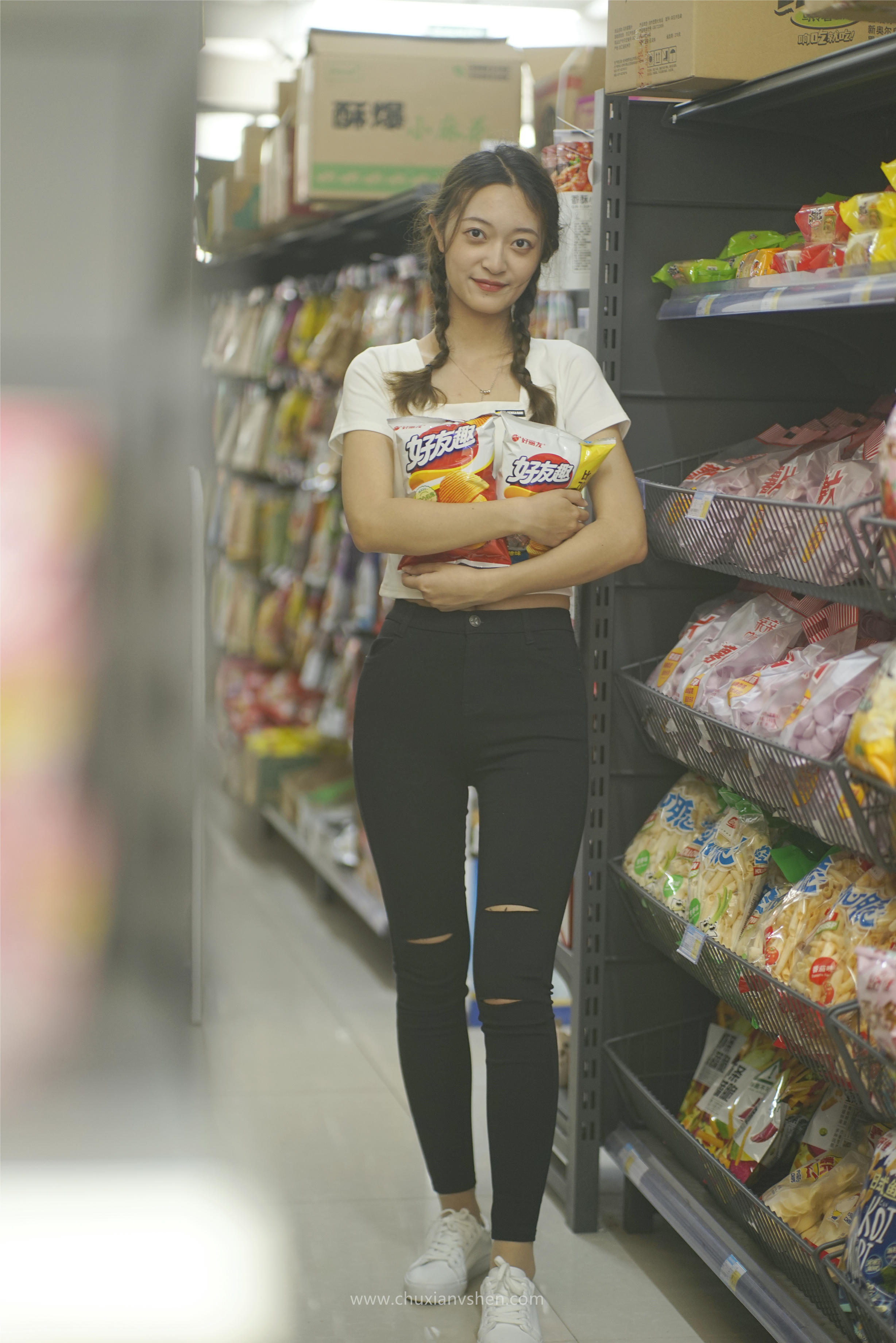 初夏女神 NO.067 依依 邻家女孩-毕业季[140P+1V／6.94GB]_第6集