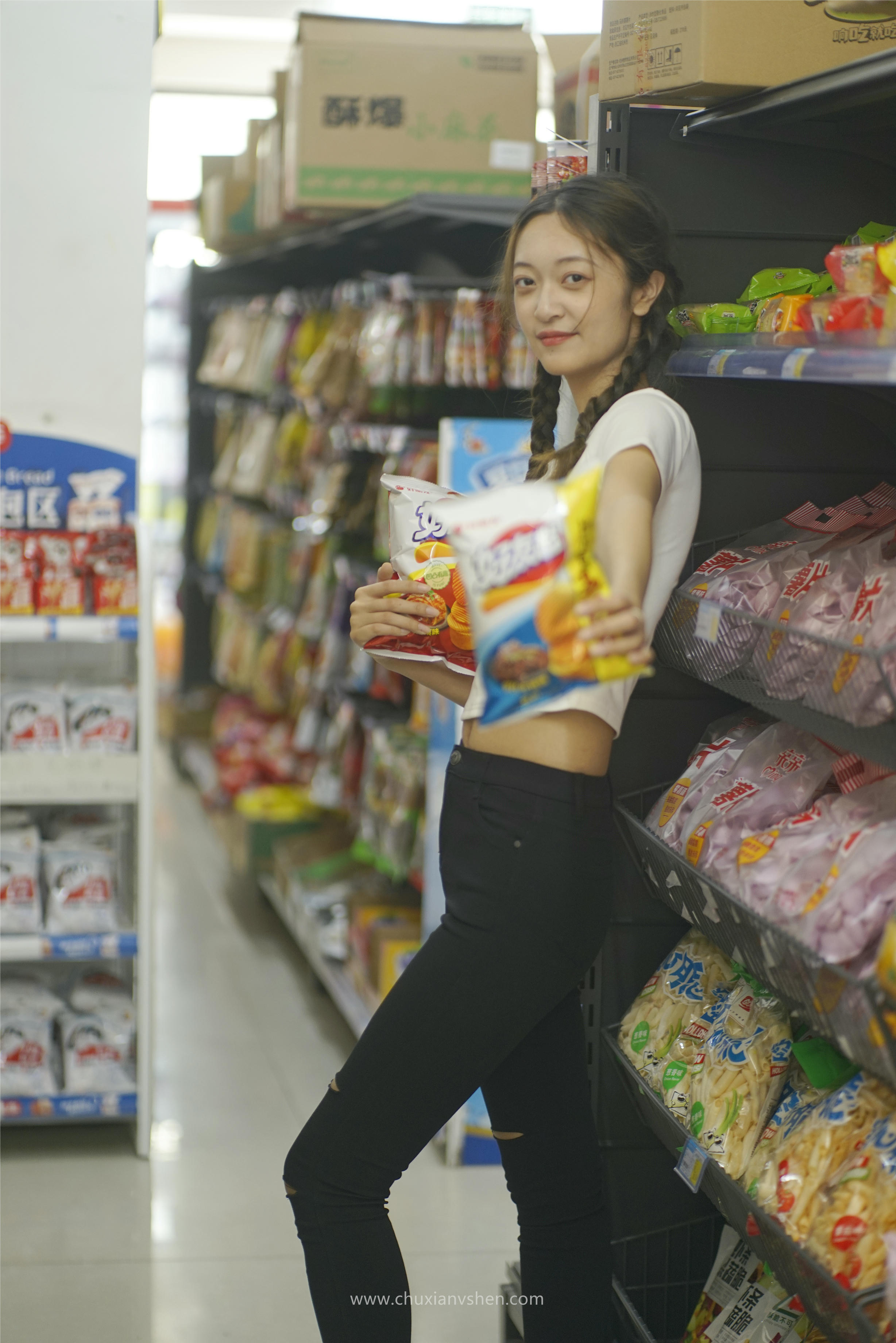 初夏女神 NO.067 依依 邻家女孩-毕业季[140P+1V／6.94GB]_第6集