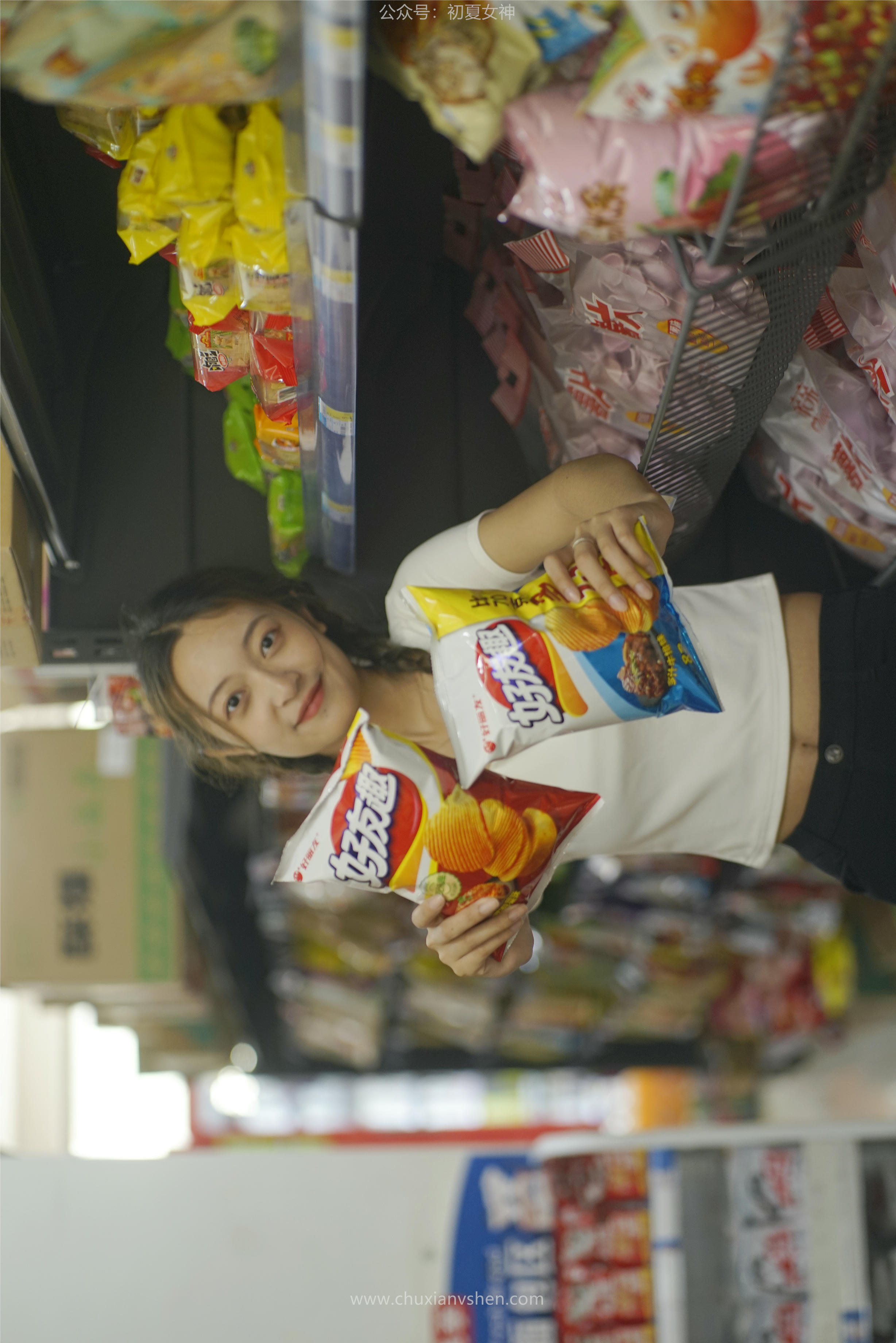 初夏女神 NO.067 依依 邻家女孩-毕业季[140P+1V／6.94GB]_第6集