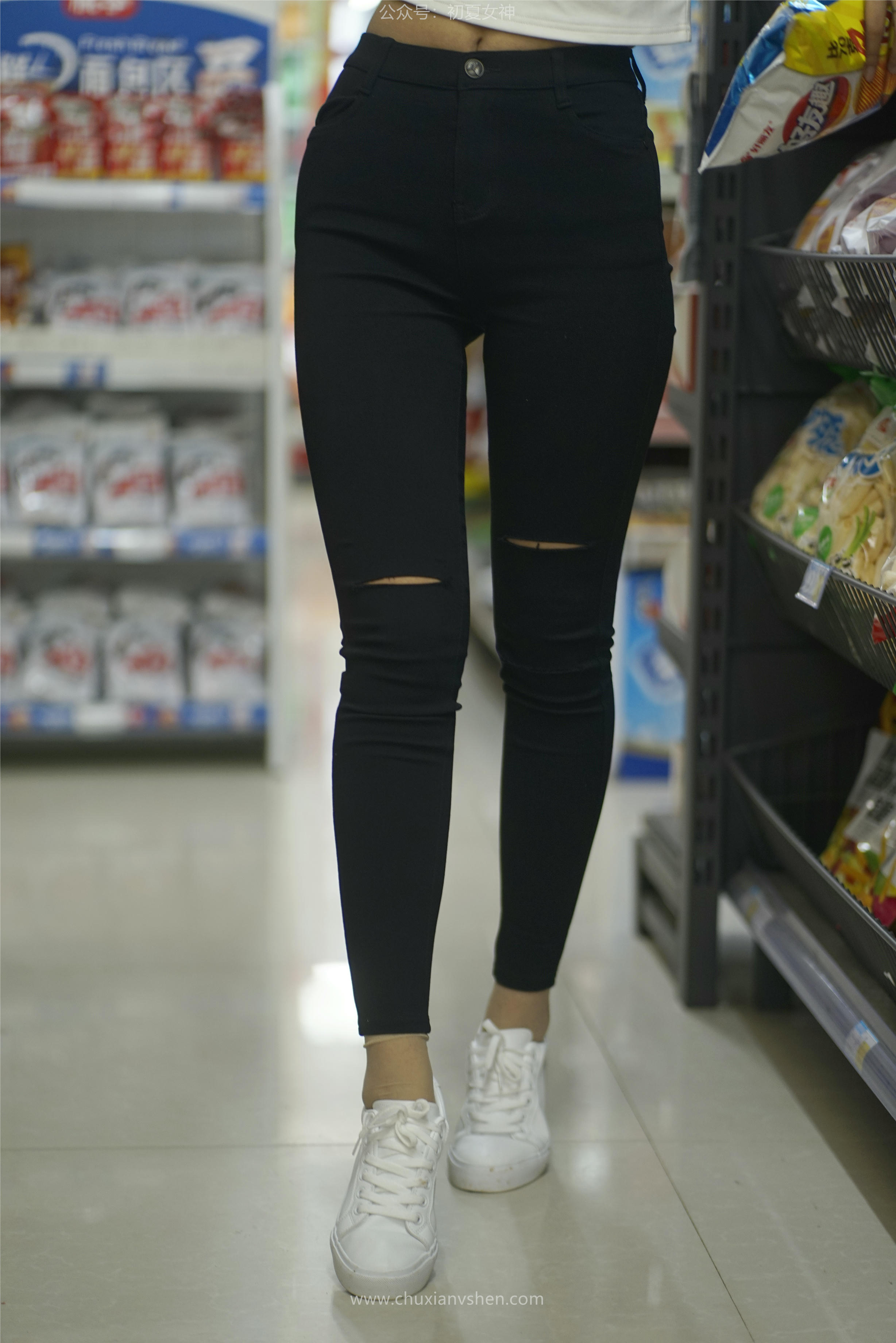 初夏女神 NO.067 依依 邻家女孩-毕业季[140P+1V／6.94GB]_第6集