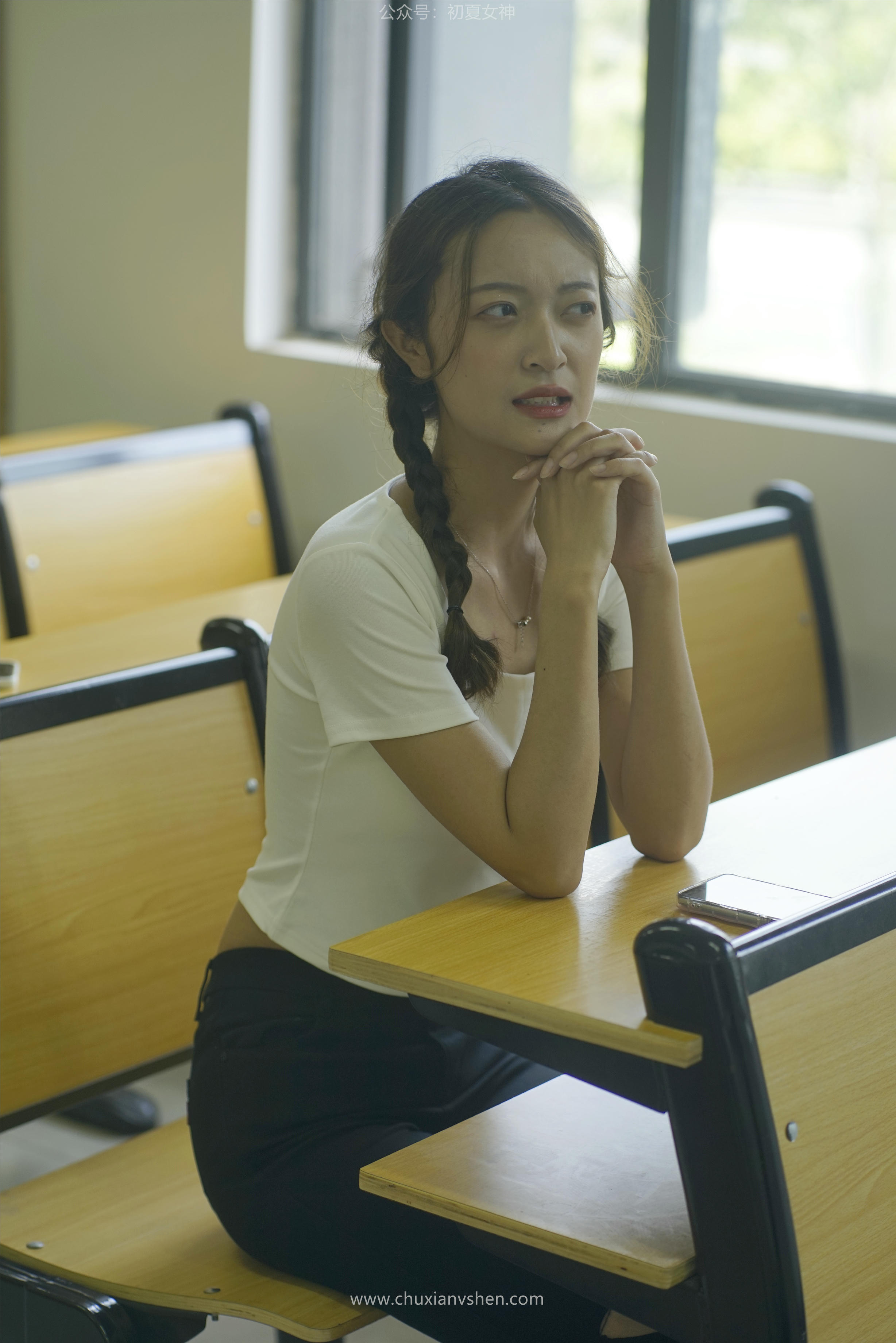 初夏女神 NO.067 依依 邻家女孩-毕业季[140P+1V／6.94GB]_第1集