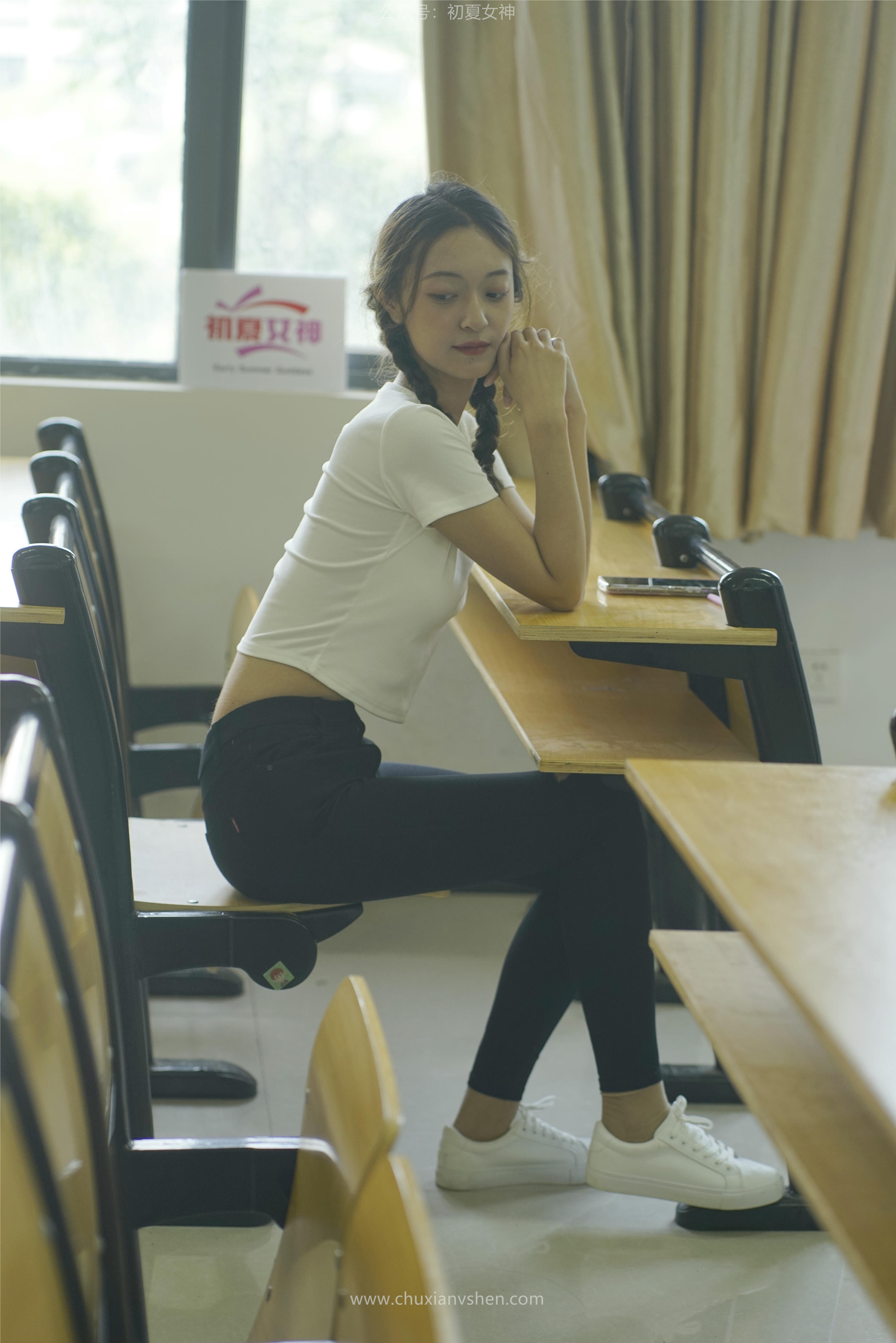 初夏女神 NO.067 依依 邻家女孩-毕业季[140P+1V／6.94GB]_第2集