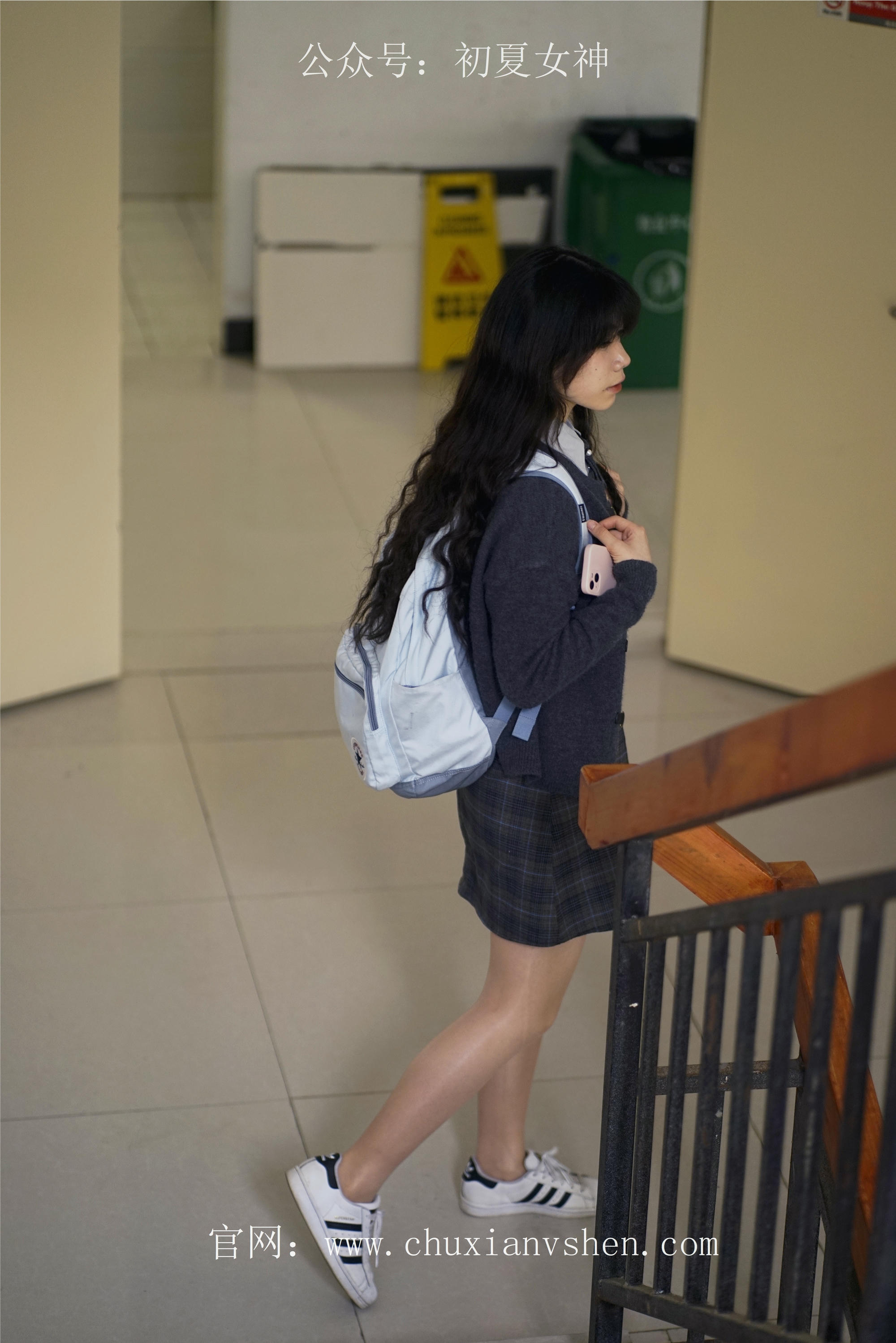 初夏女神 NO.068 欢欢 新晋学妹-校园游览[158P+1V／5.64GB]_第7集