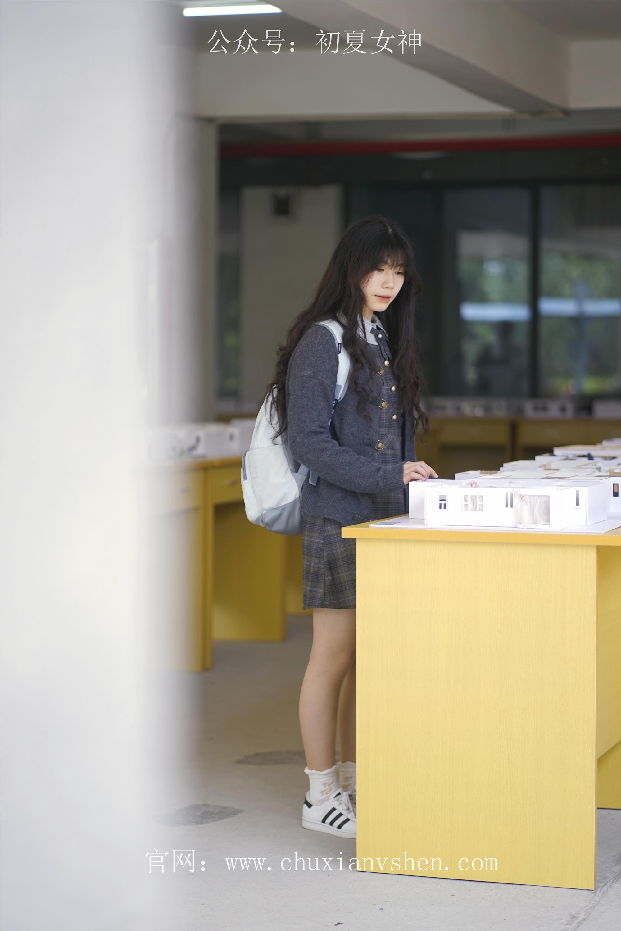 初夏女神 NO.068 欢欢 新晋学妹-校园游览[158P+1V／5.64GB]_第1集